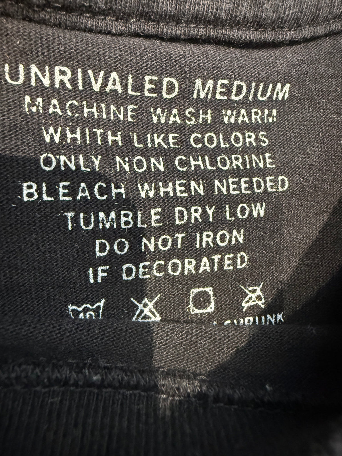 000’s Unrivaled Tee (M)