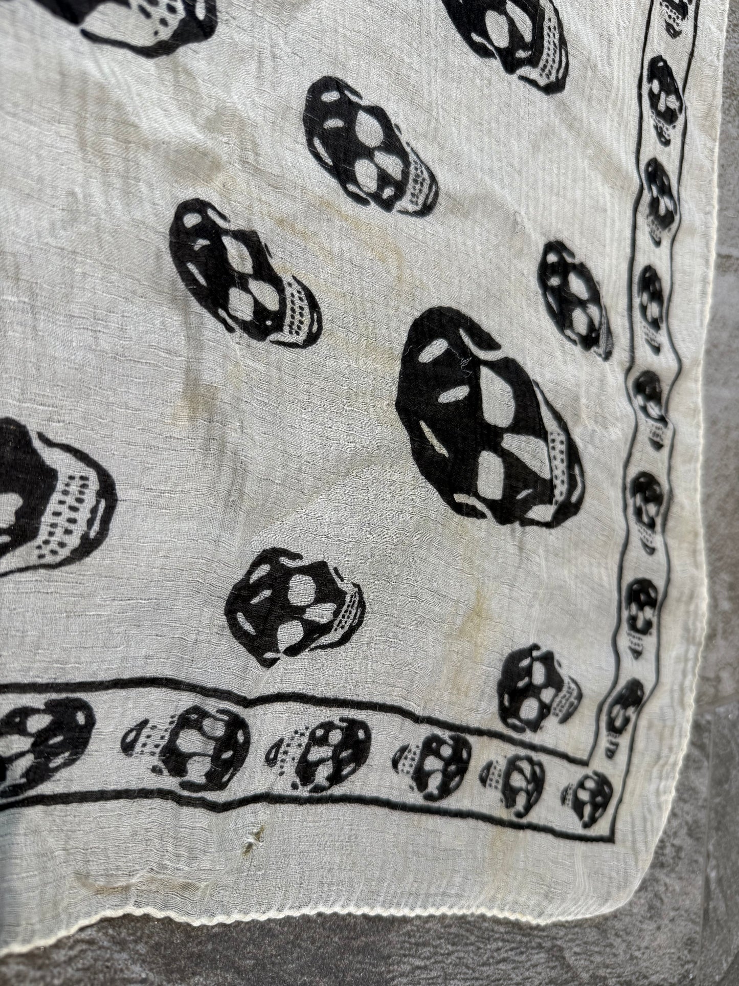 Alexander Mcqueen Skull Scarf