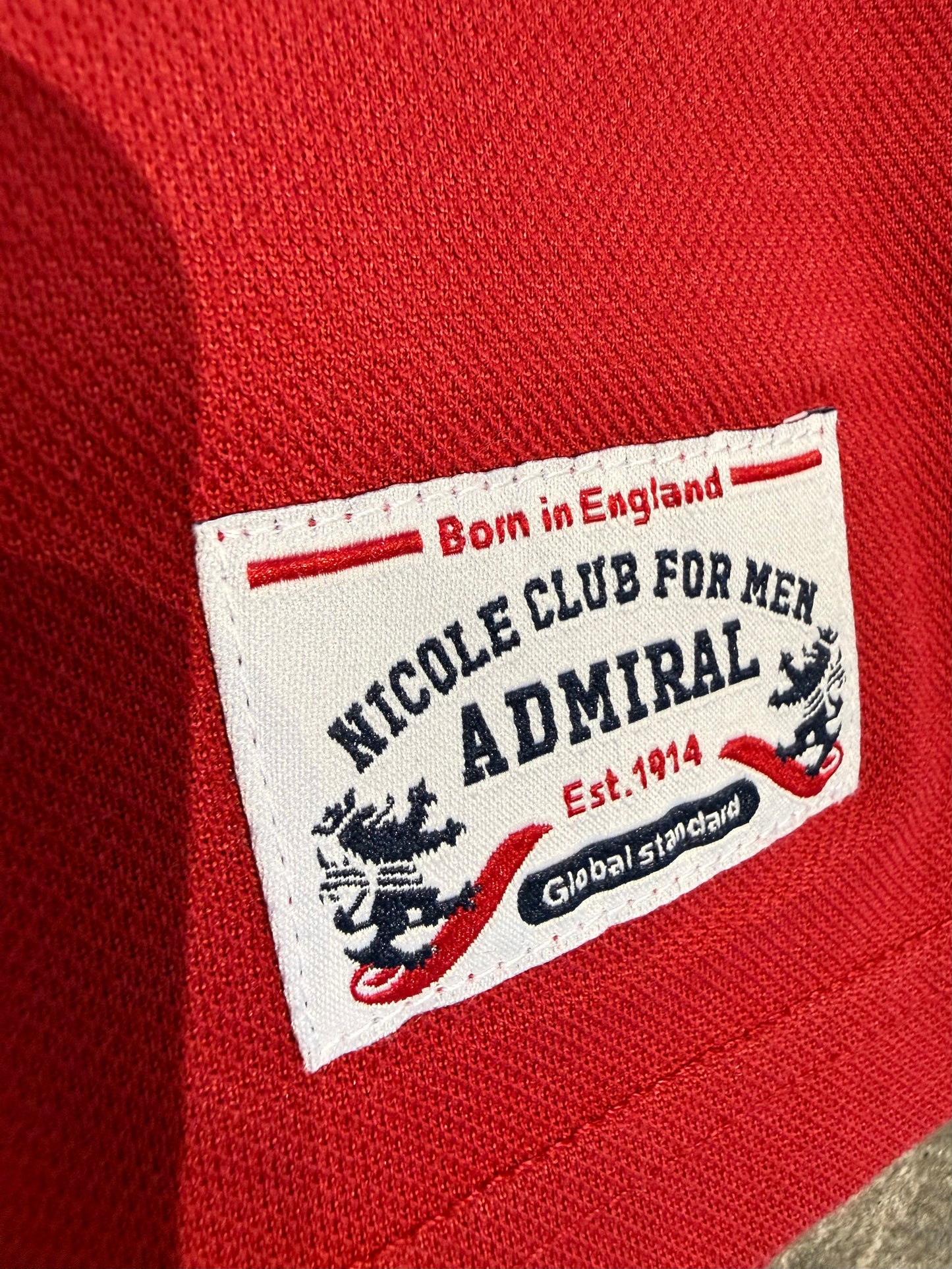 000’s Admiral X Nicole Polo (S)