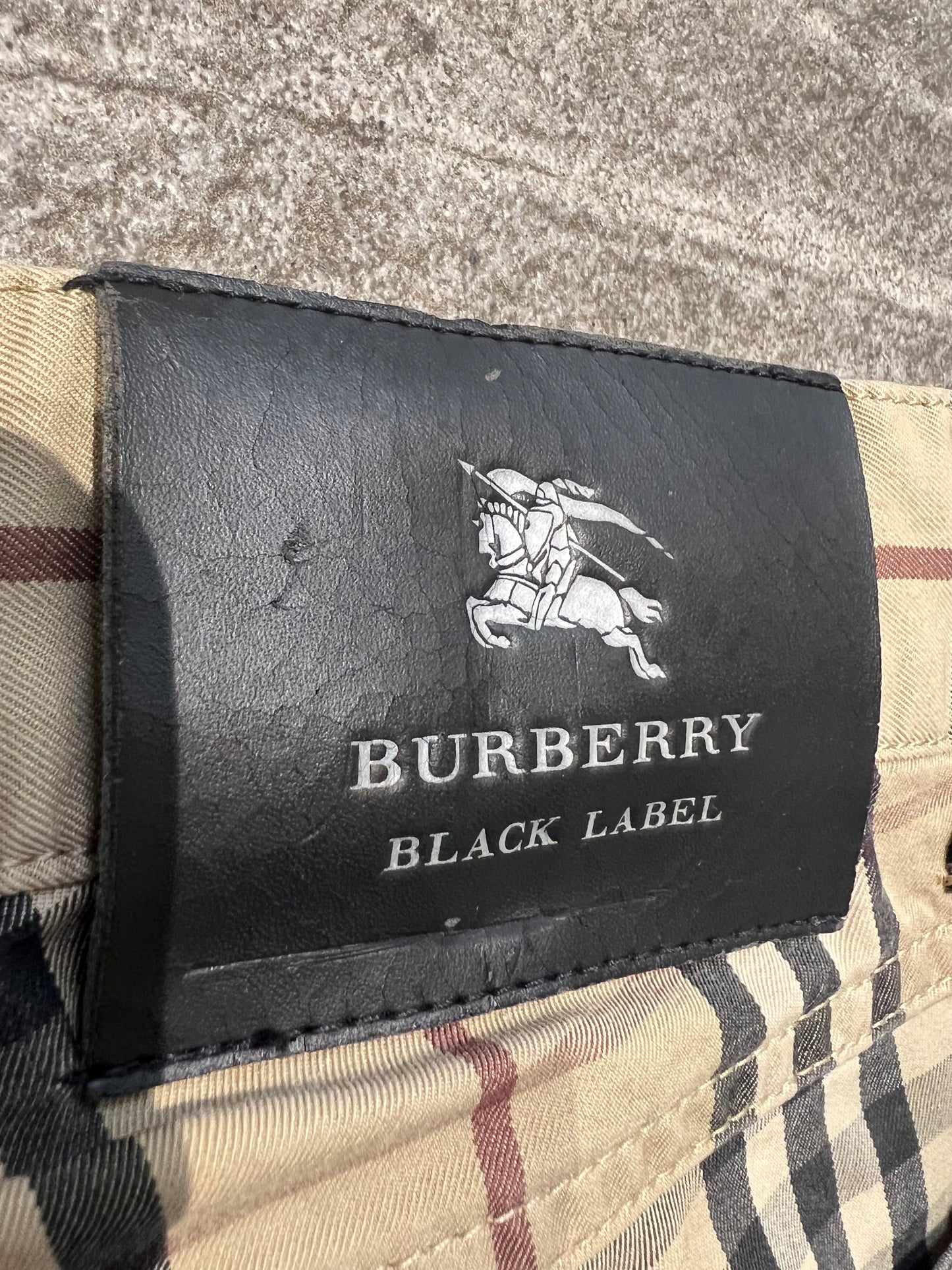000’s Burberry Novacheck Trousers
