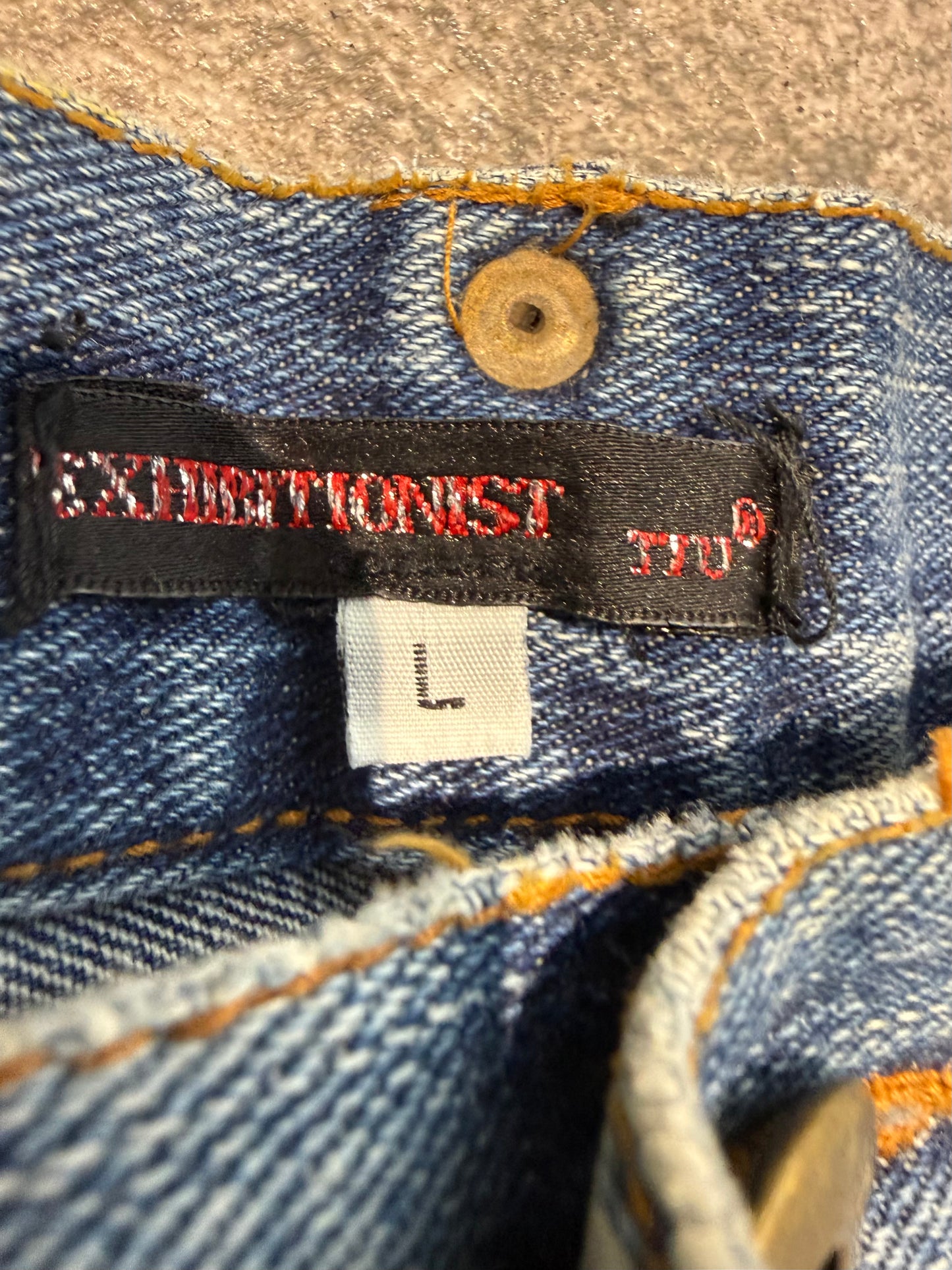 000’s Exhibitionist Mudwash Jeans (32”)