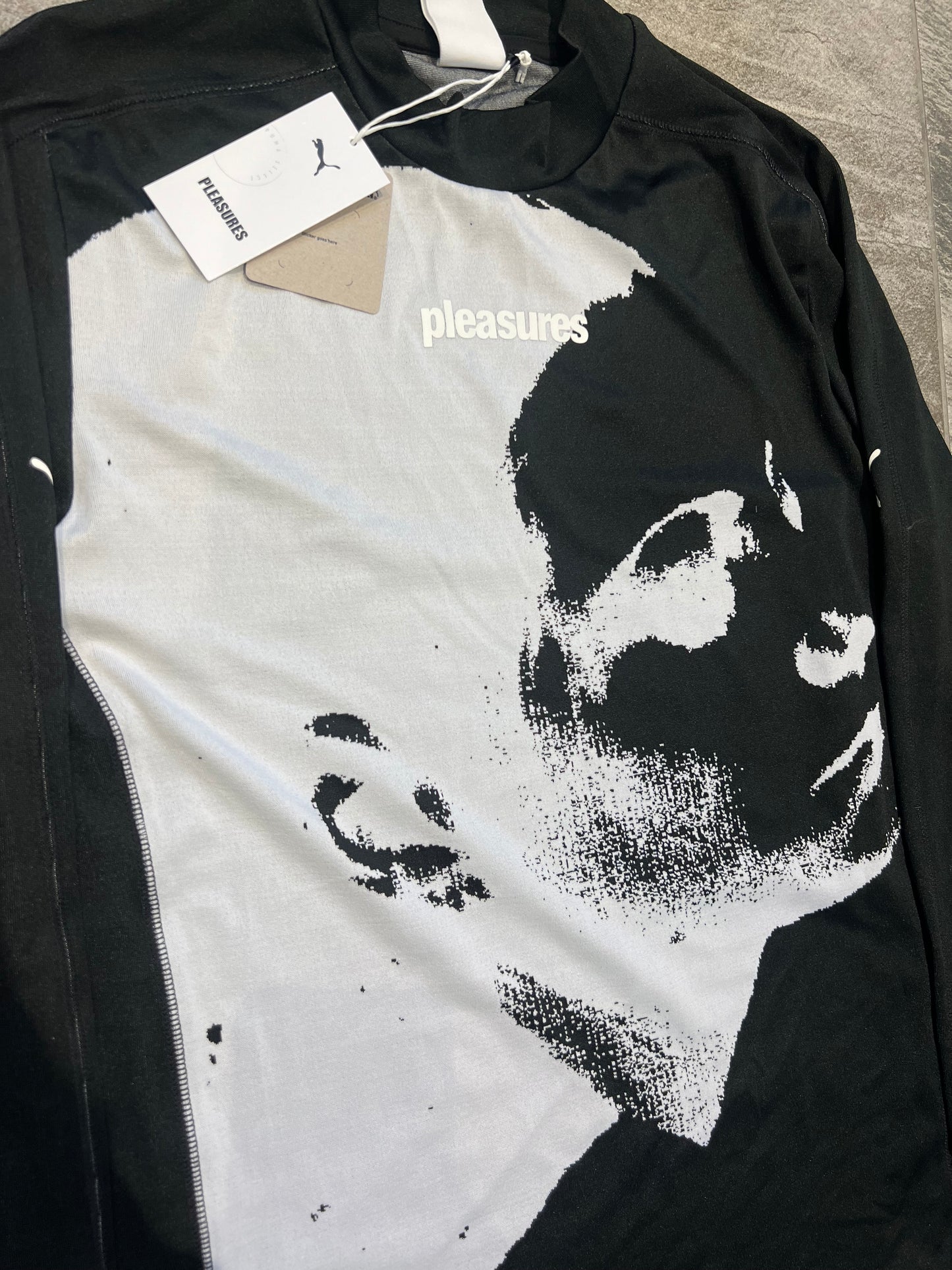 Puma x Pleasures Longsleeve top