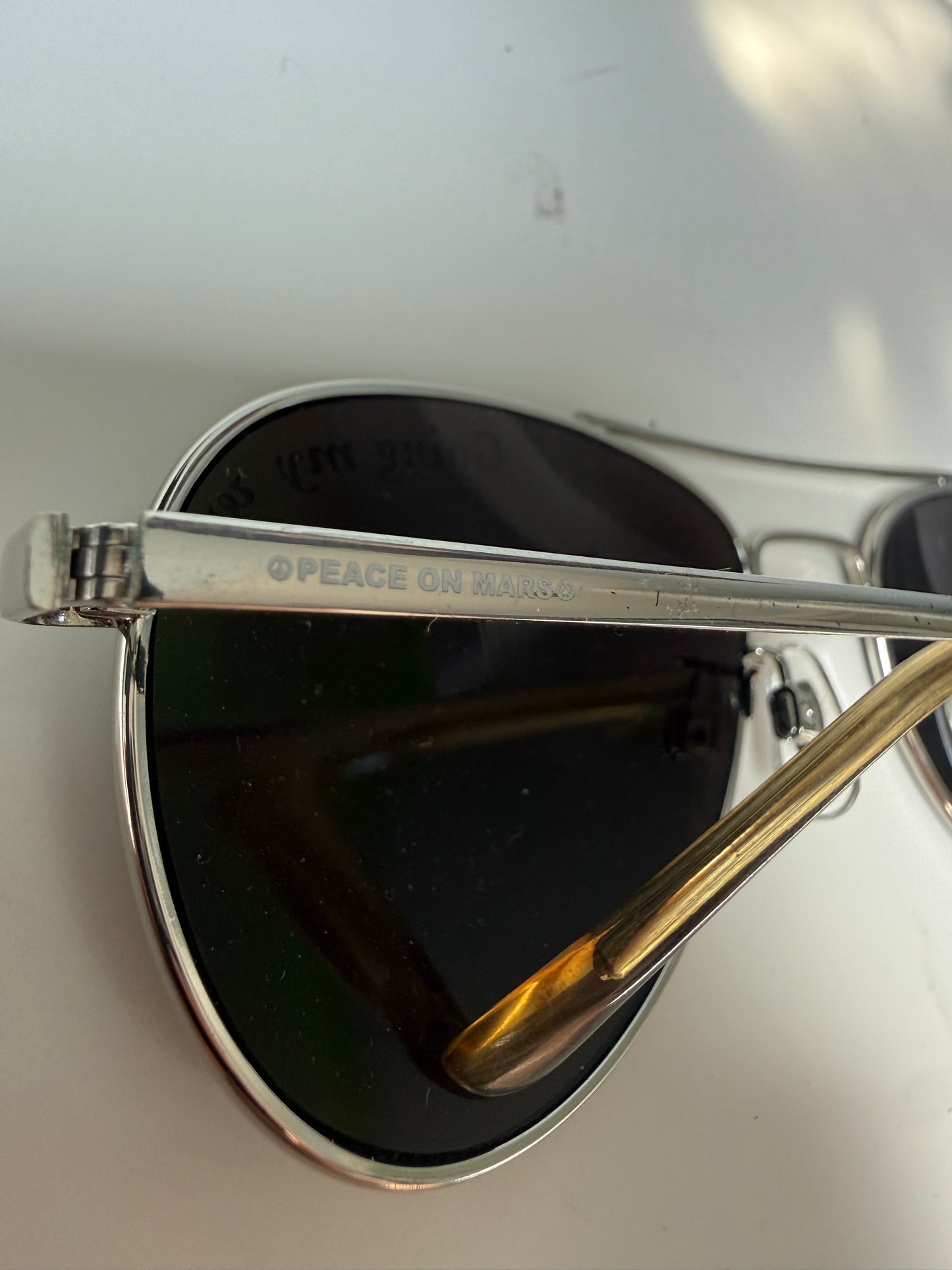 000’s Peace On Mars Aviator Sunglasses