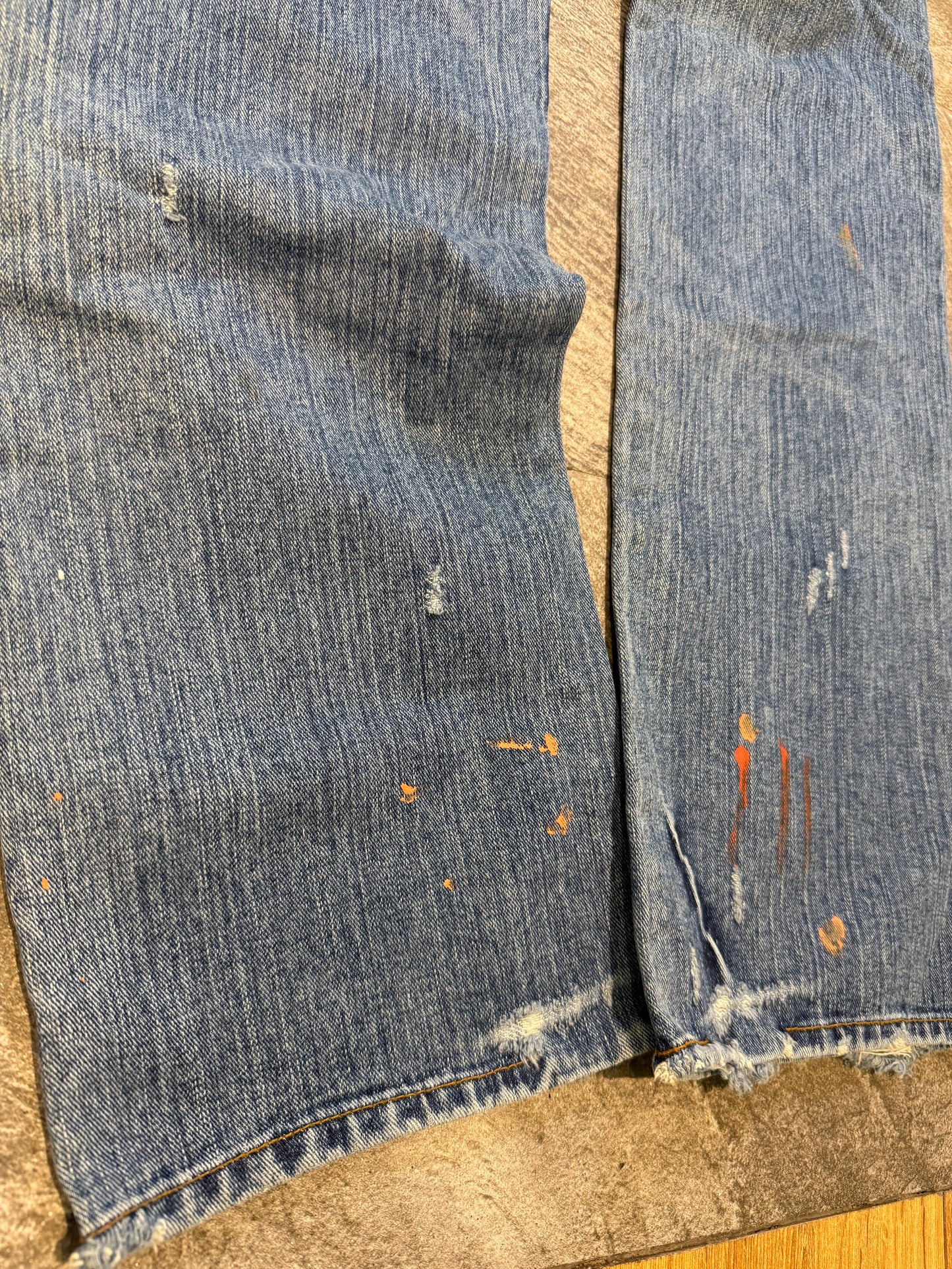 000’s Exhibitionist Mudwash Jeans (32”)
