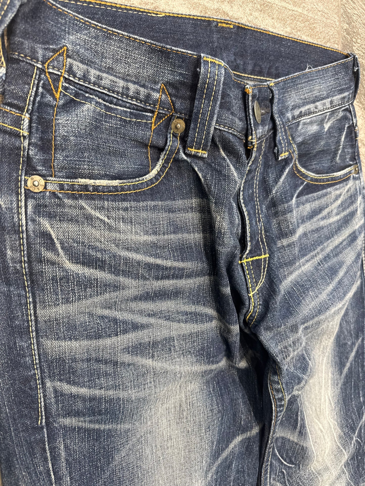 000’s Levi’s 502 Ghost Wash Jeans (30”)