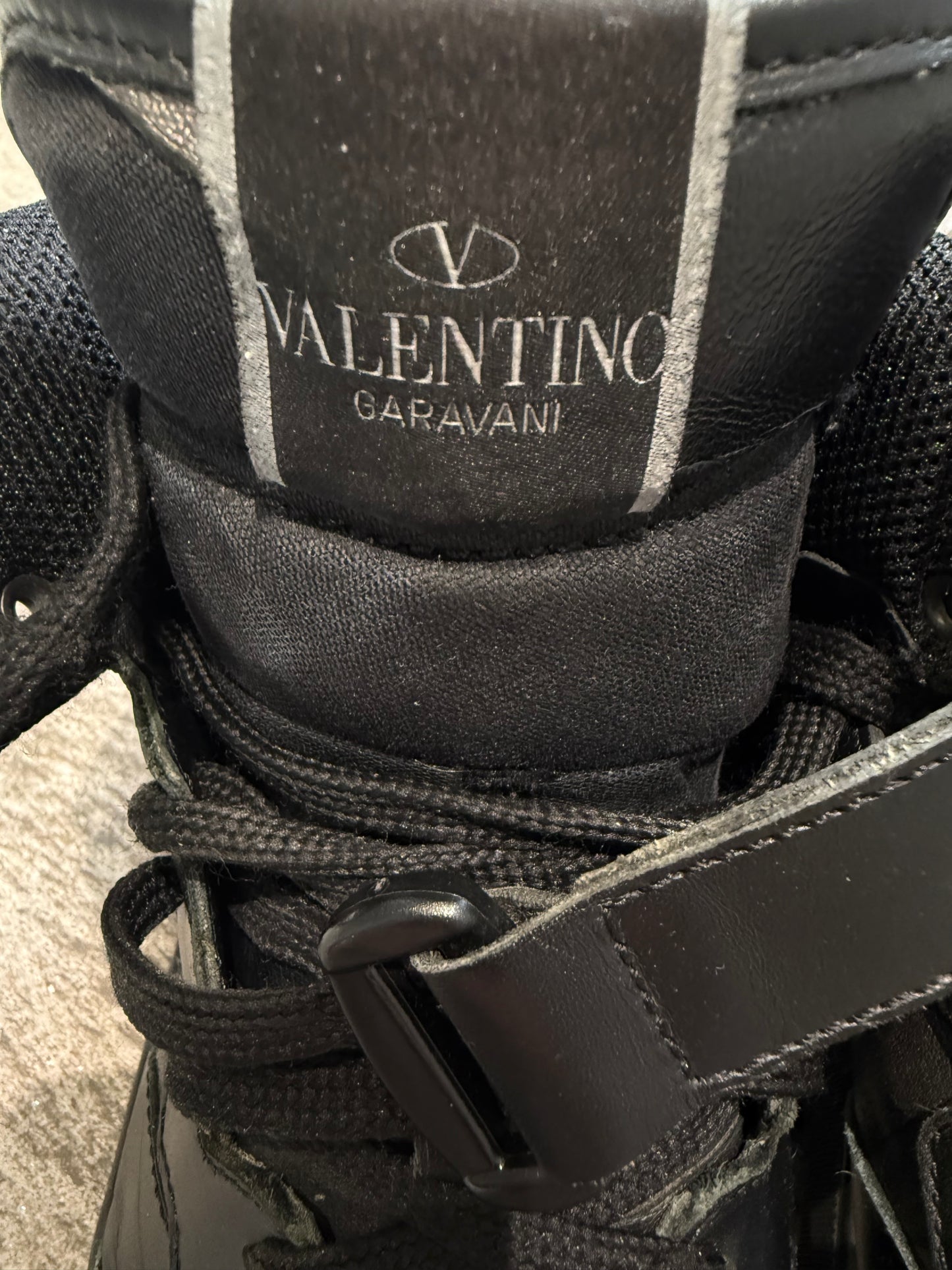 Valentino Camo High Tops (8)