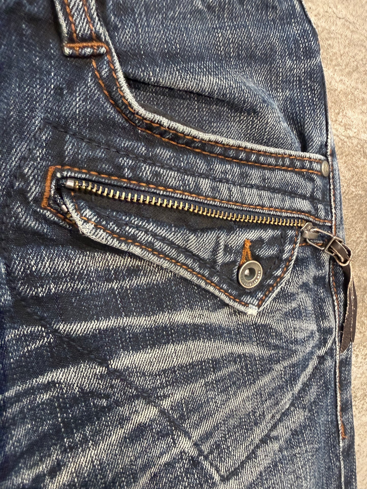 000’s Nicole Snakeskin Jeans (31”)