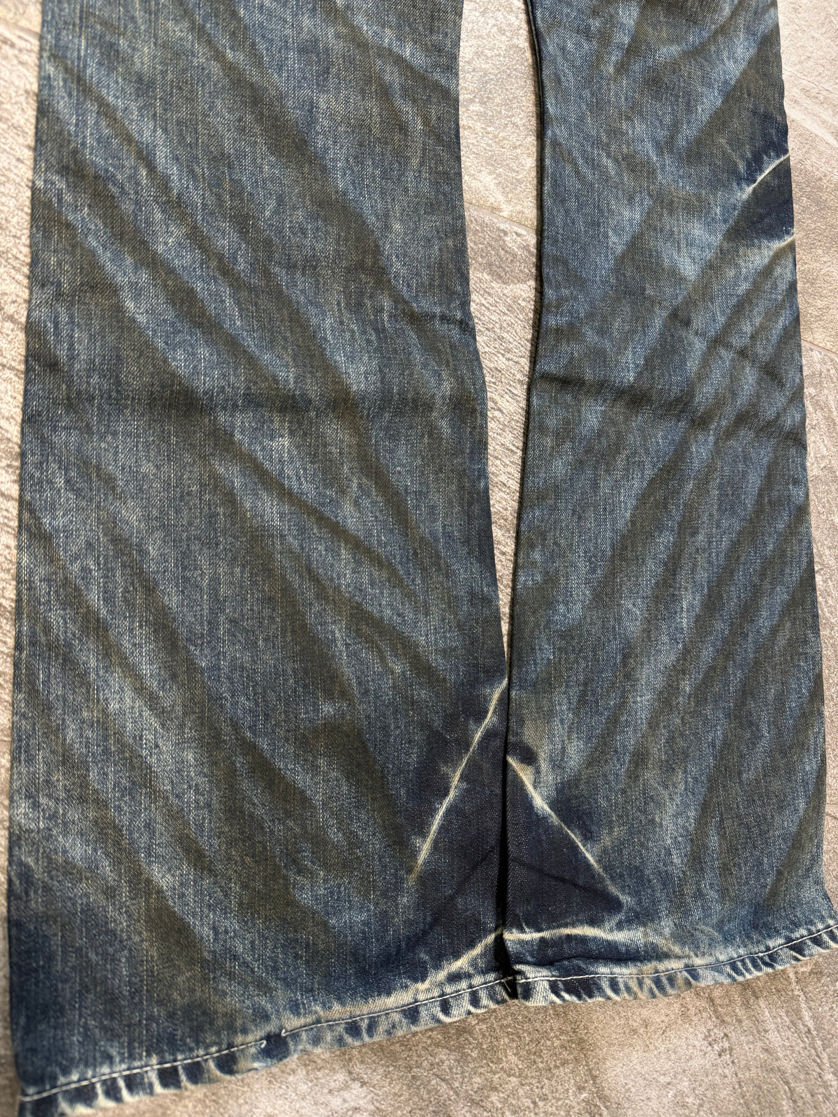 000’s Blueway Distressed Jeans (30”)