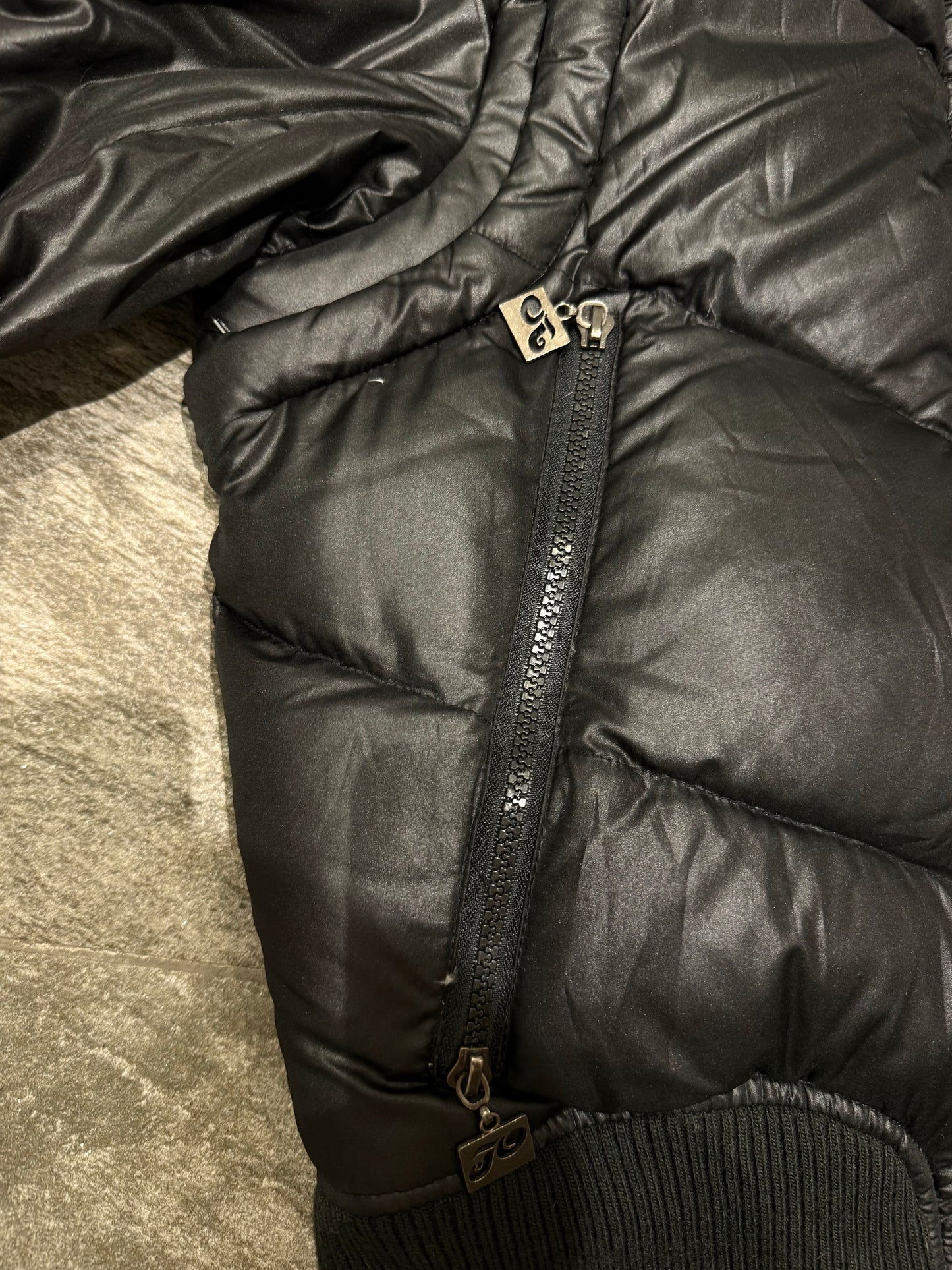 000’s Joneaa Transformable Fur Puffer (M)