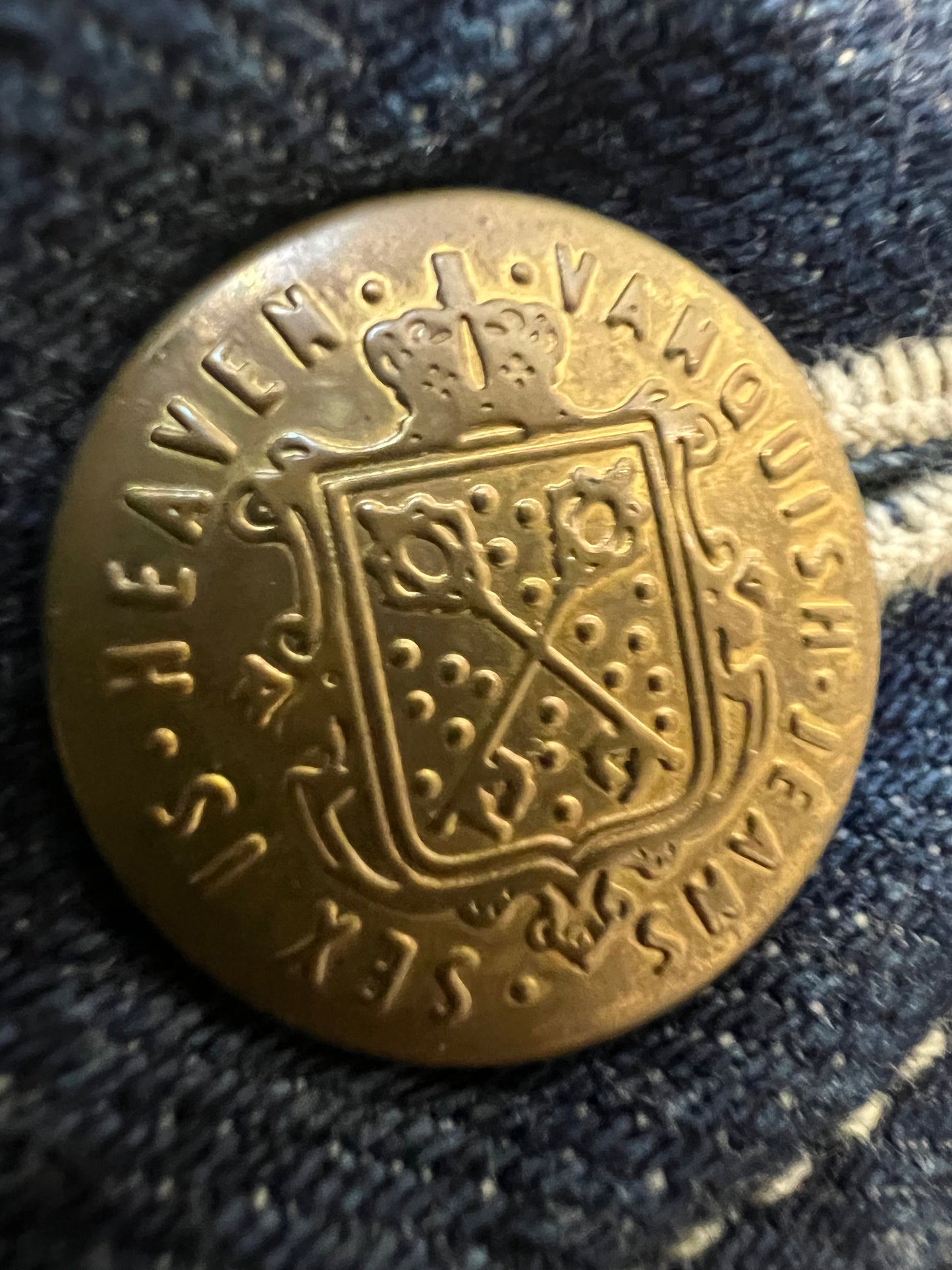 000’s Vanquish Flared Jeans (28”)