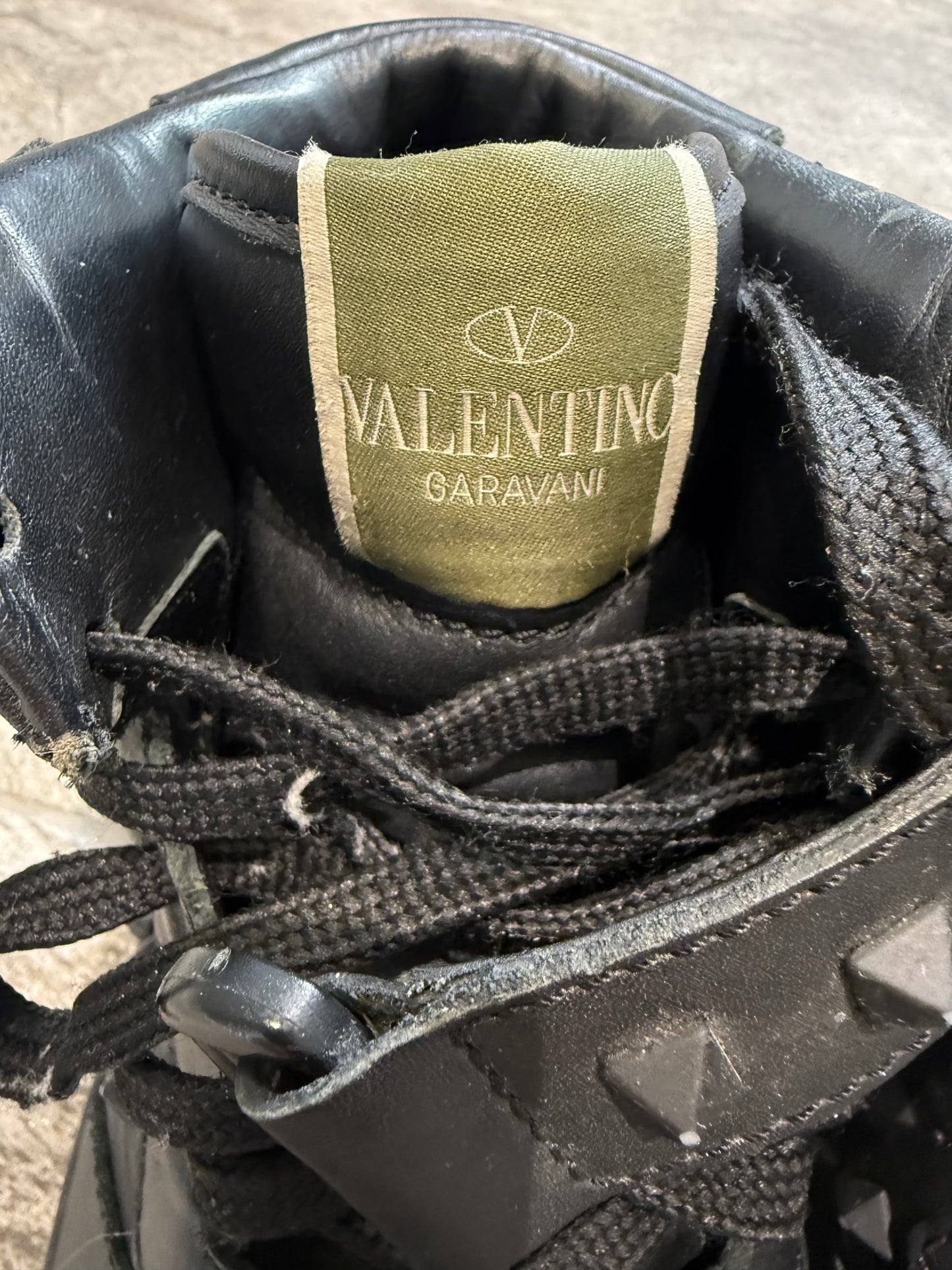 Valentino Rockstud High Tops (EU 41 - UK 7)