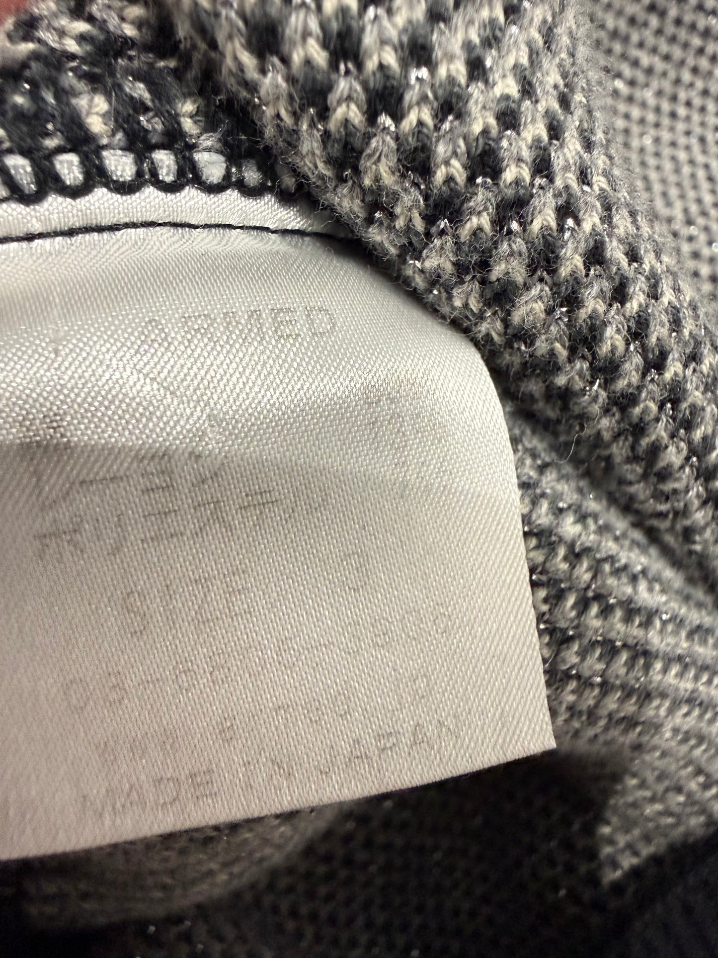 000’s Armed Skull Jumper (M)