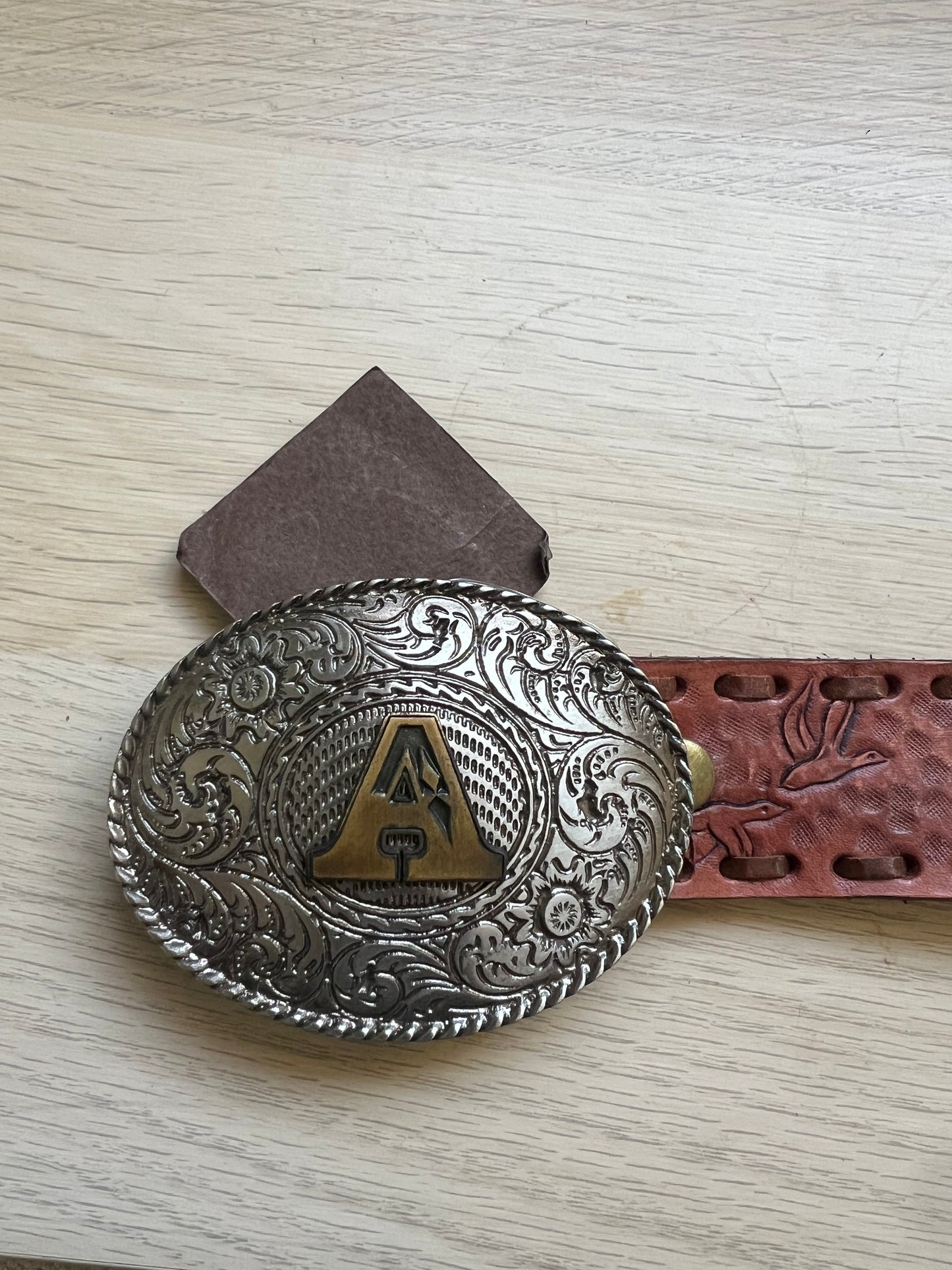 000’s Apartement Leather Belt