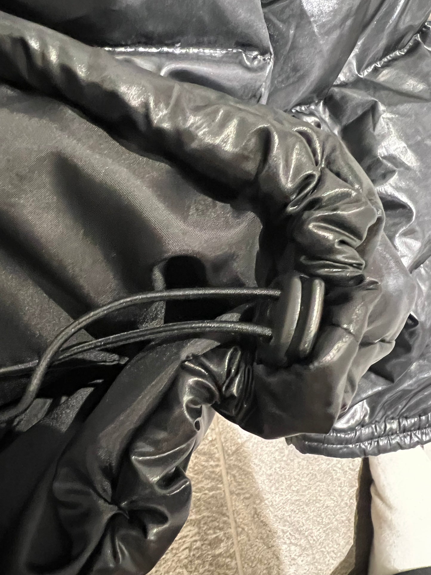 000’s Glossy Edwin Fur Puffer Jacket (XL)