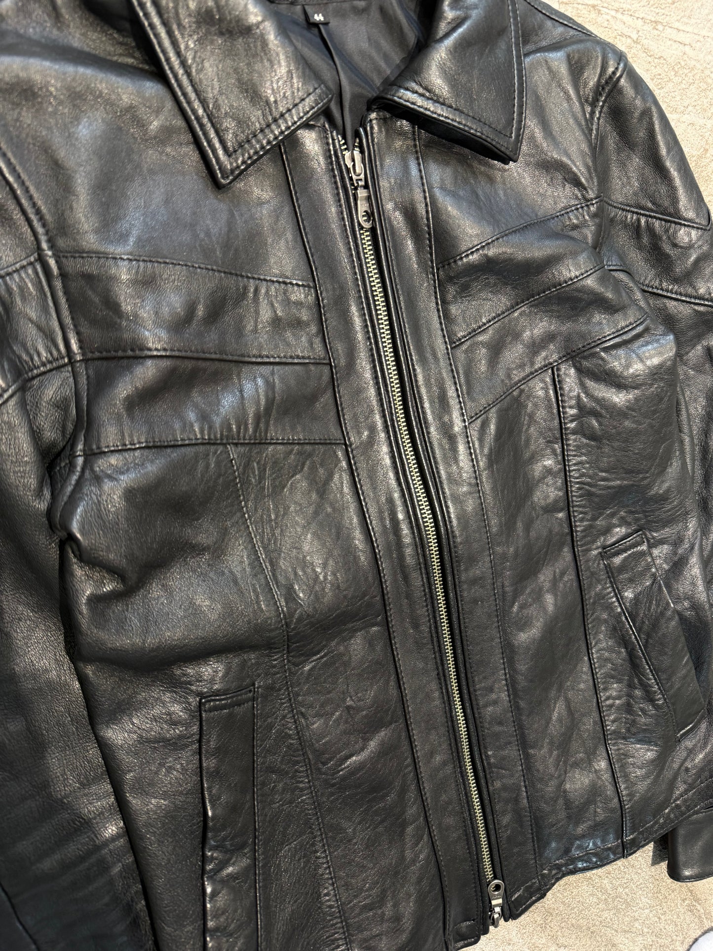 000’s Varosh Leather Jacket (XS)