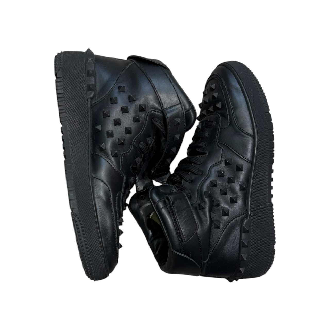 Valentino Garavani Rockstud High Tops (EU 43 - UK 9)