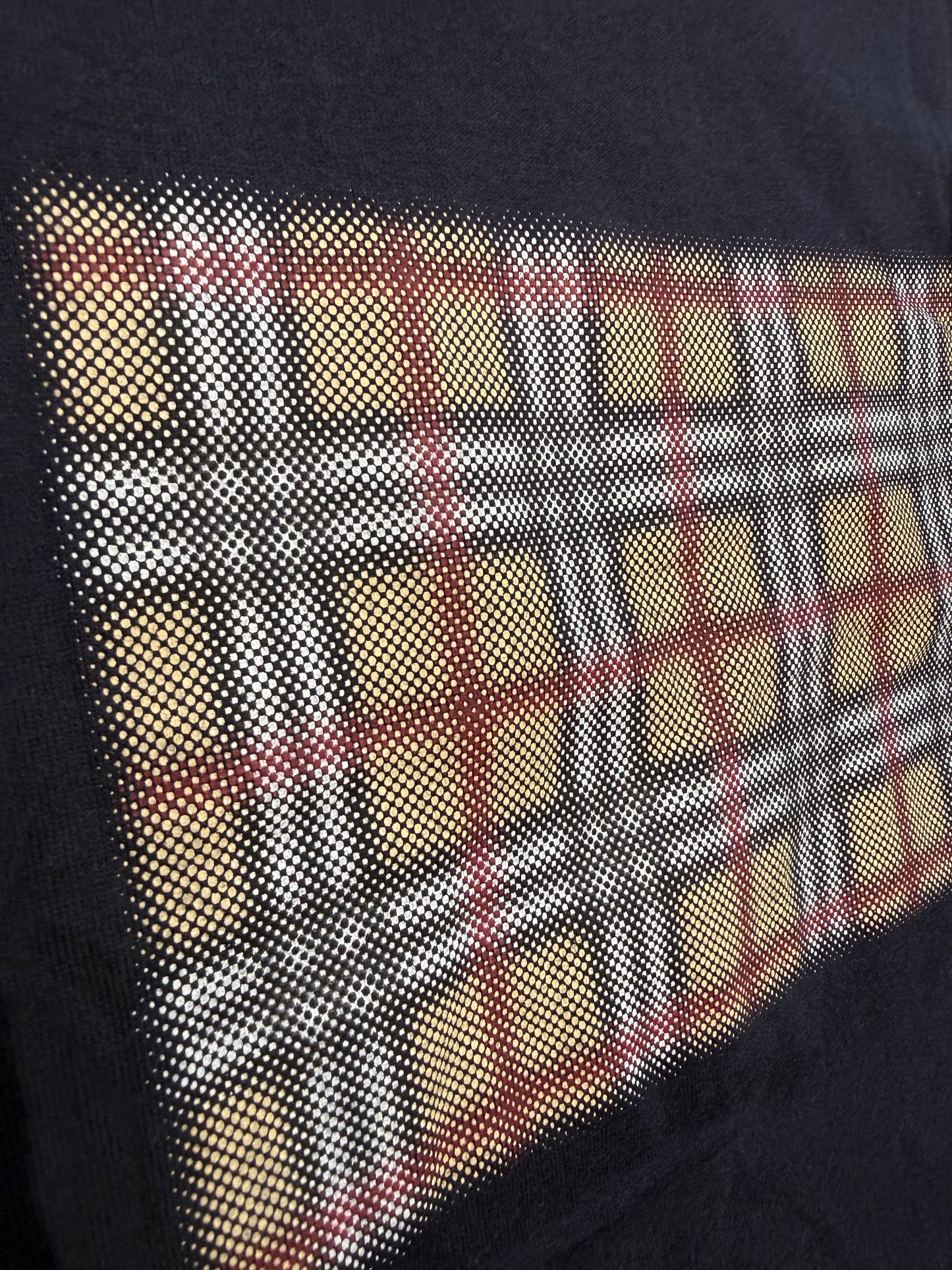 000’s Burberry Novacheck Tee (S)