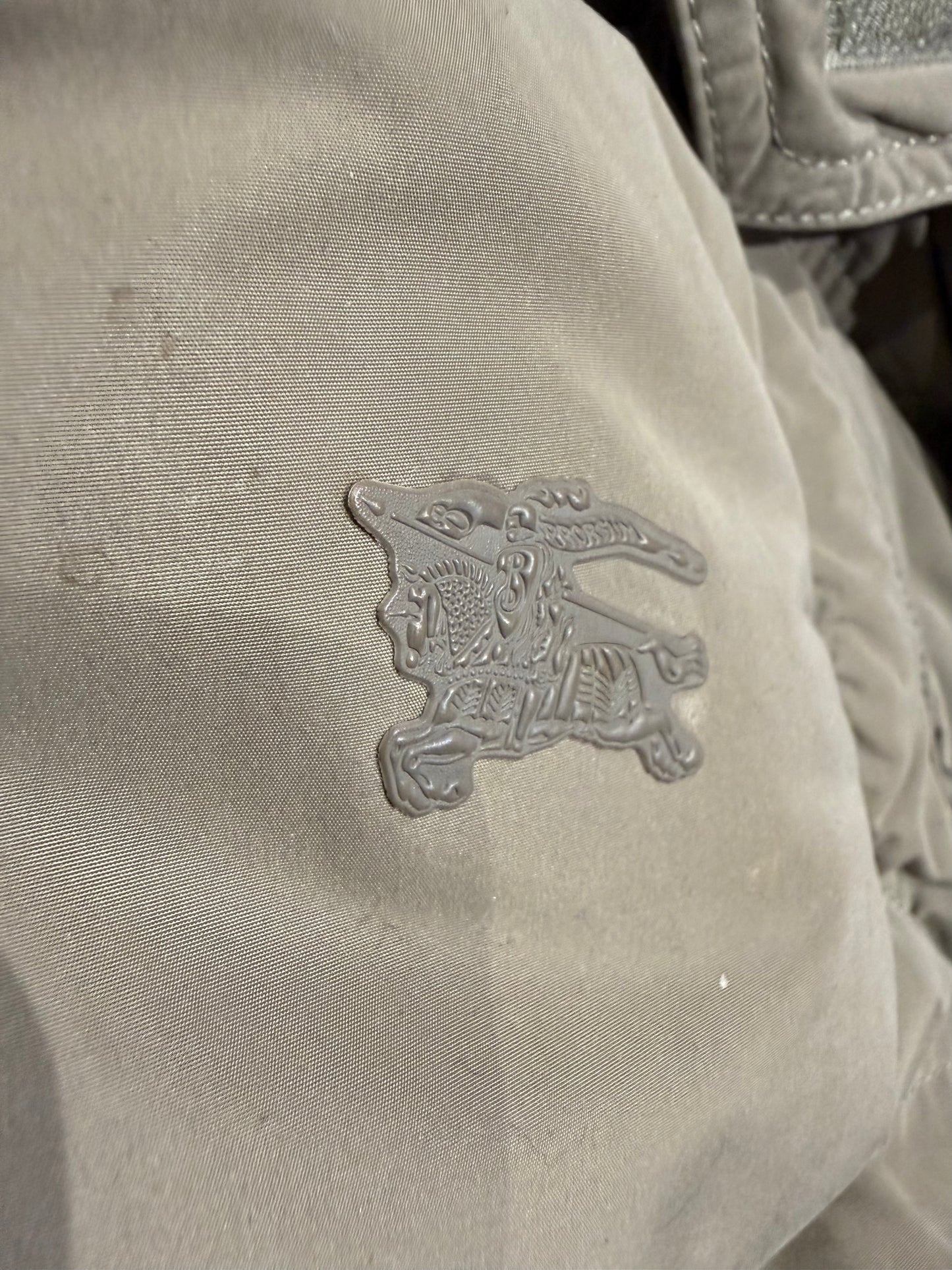 000’s Burberry 2 in 1 Fur Puffer (M)