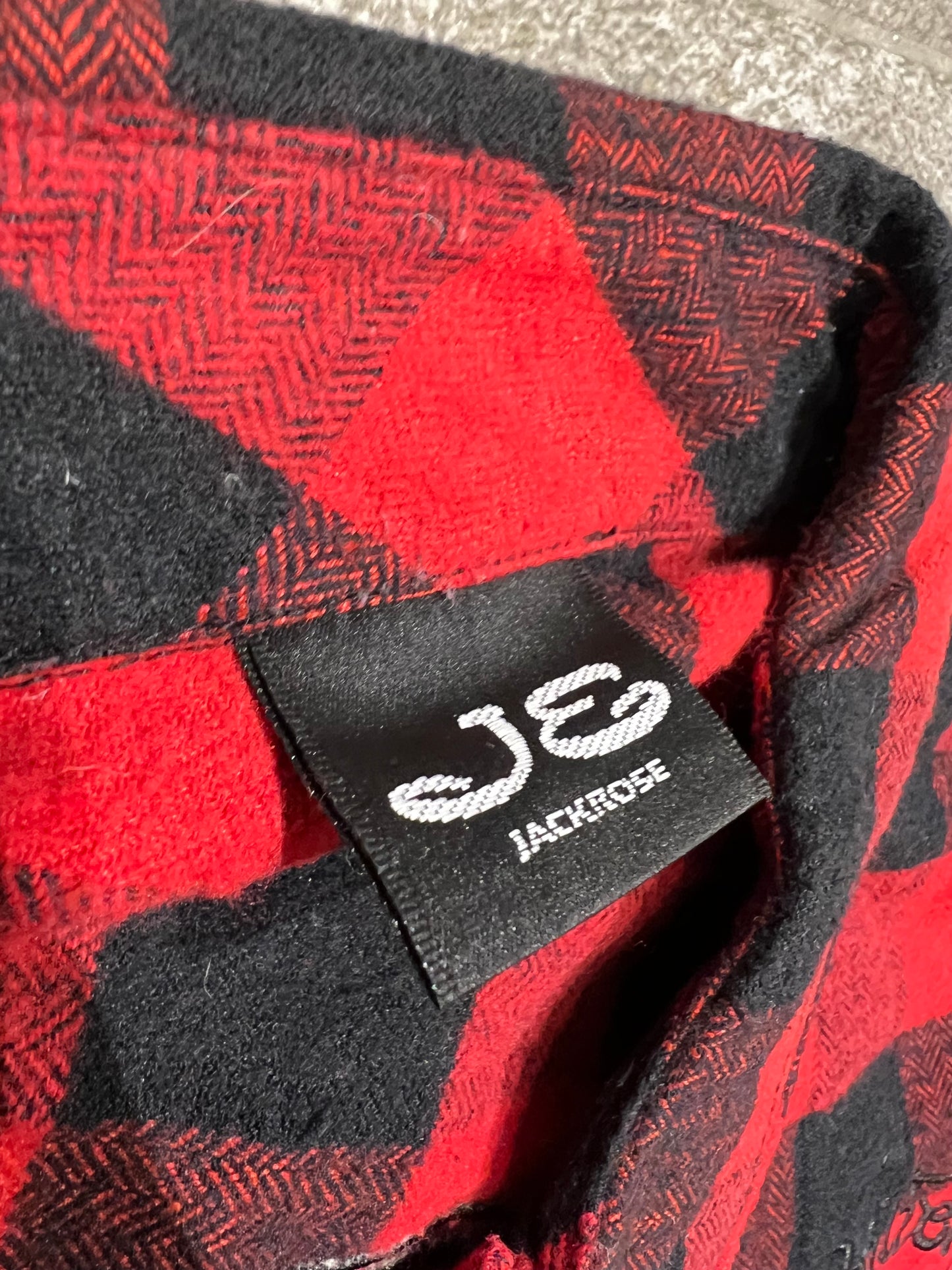000’s Jackrose Checkered Flannel (S)