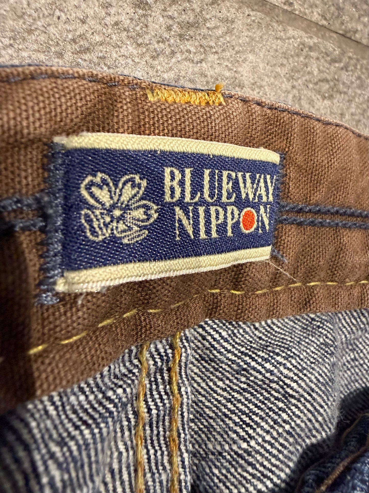 000’s Blueway Paint Splatter Bootcut Jeans (30”)