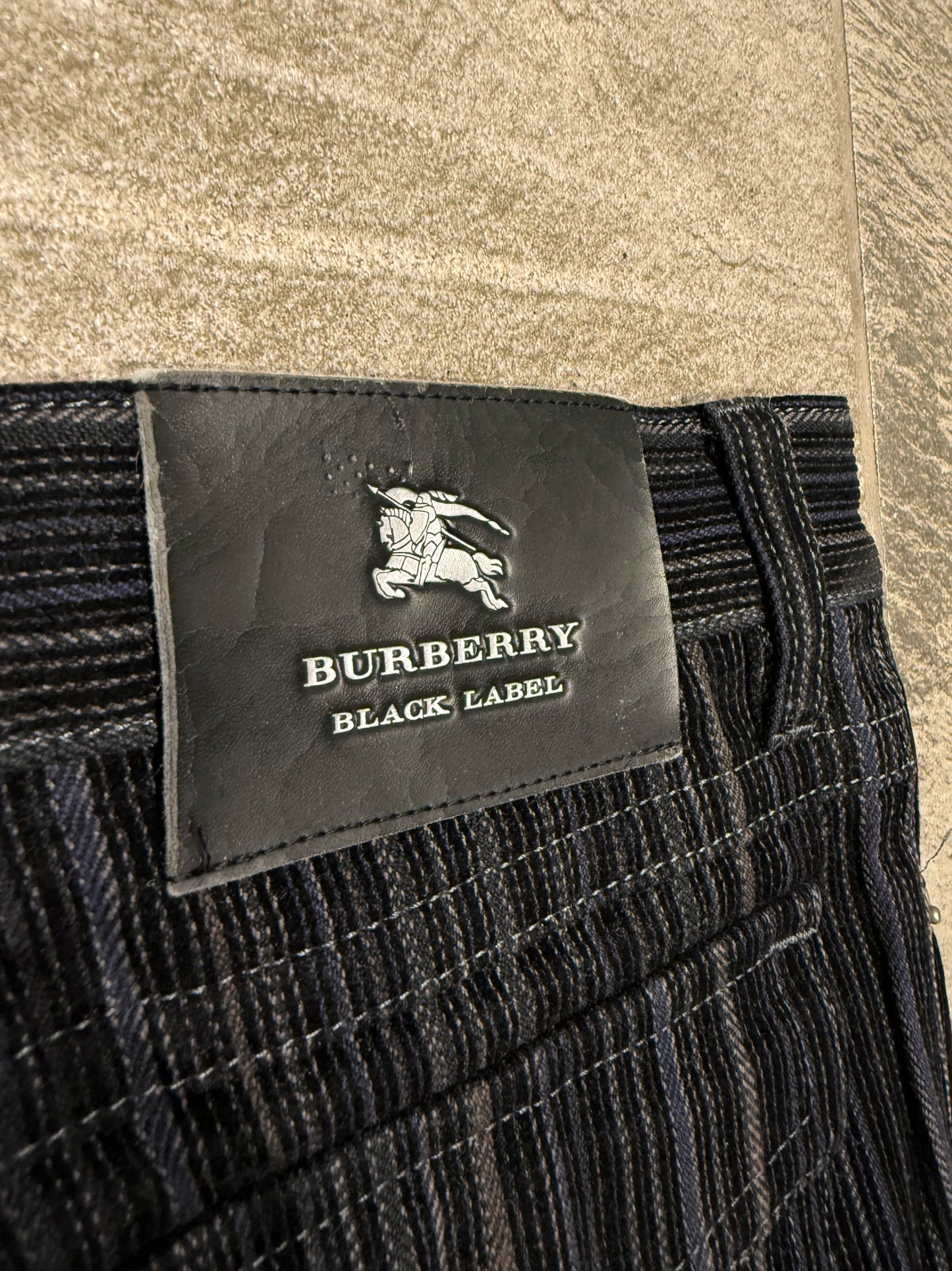 000’s Burberry Flap Jeans (31”)