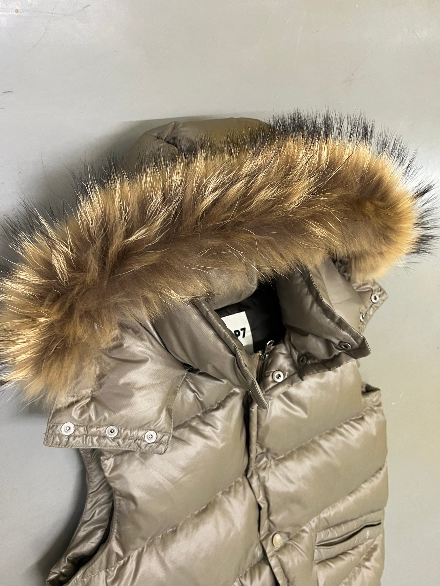 000’s Camp7 Fur Hood Gilet