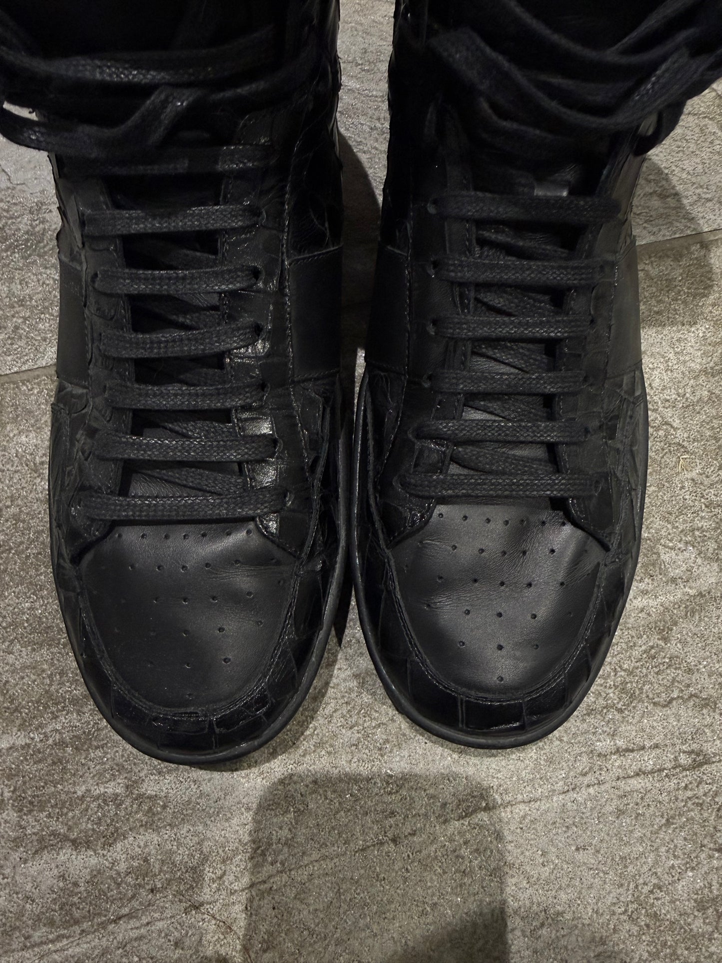 SL/10H Saint Laurent croc embossed High Tops (EU 44 - UK 10)