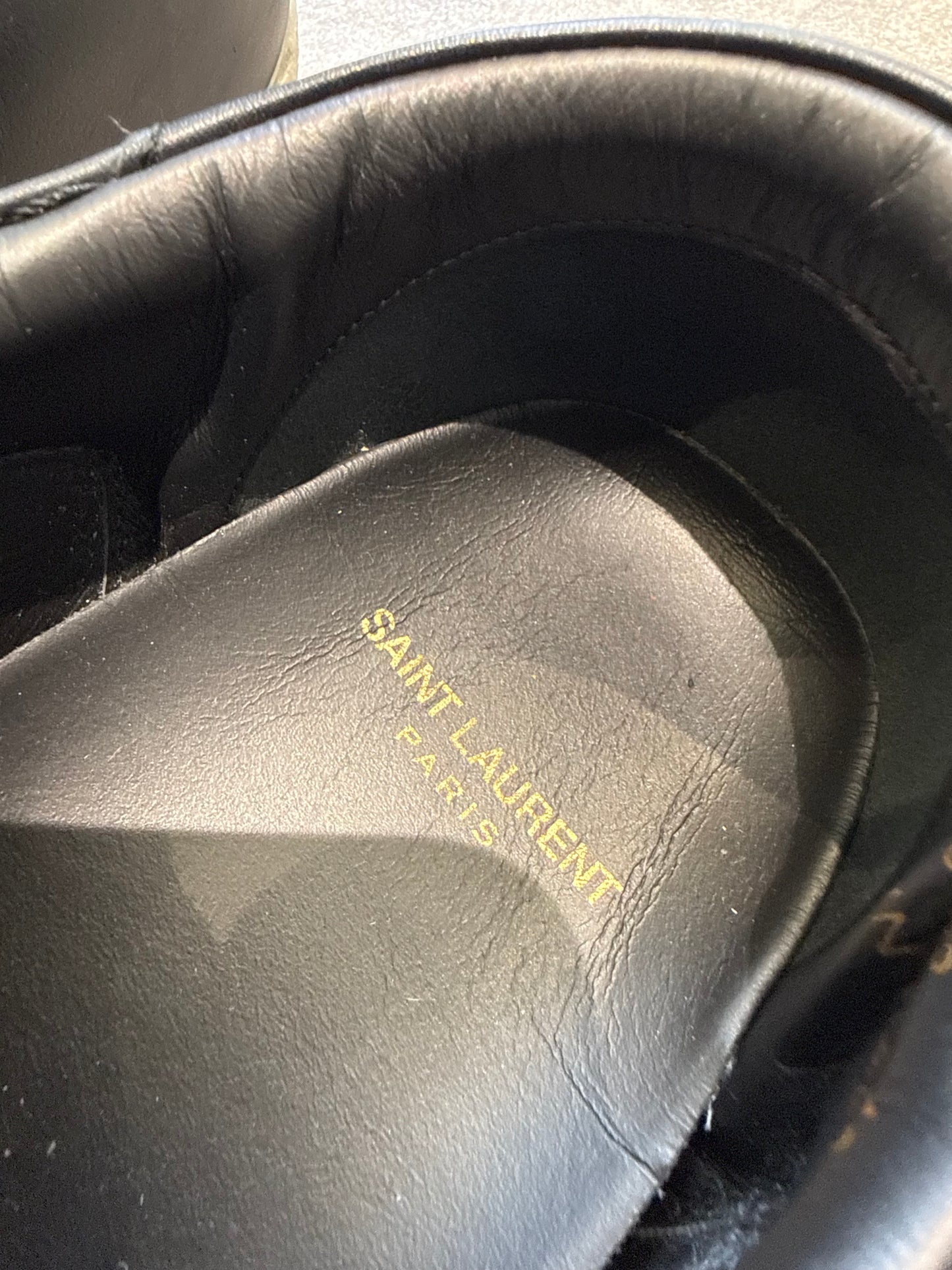 Saint Laurent Low Top Trainers (EU 43 - UK 9)