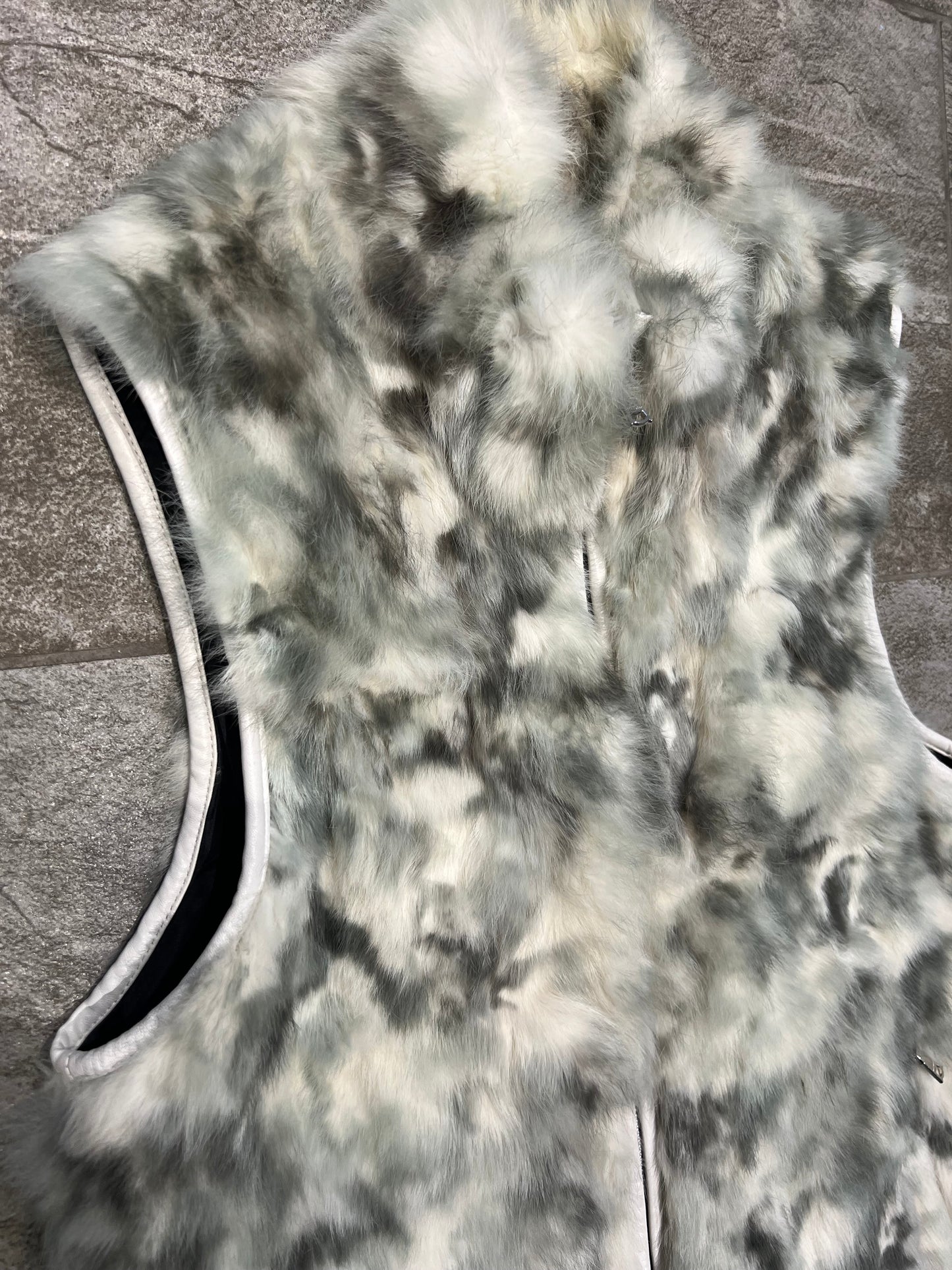 000’s Loveless Rabbit Fur Vest (S)