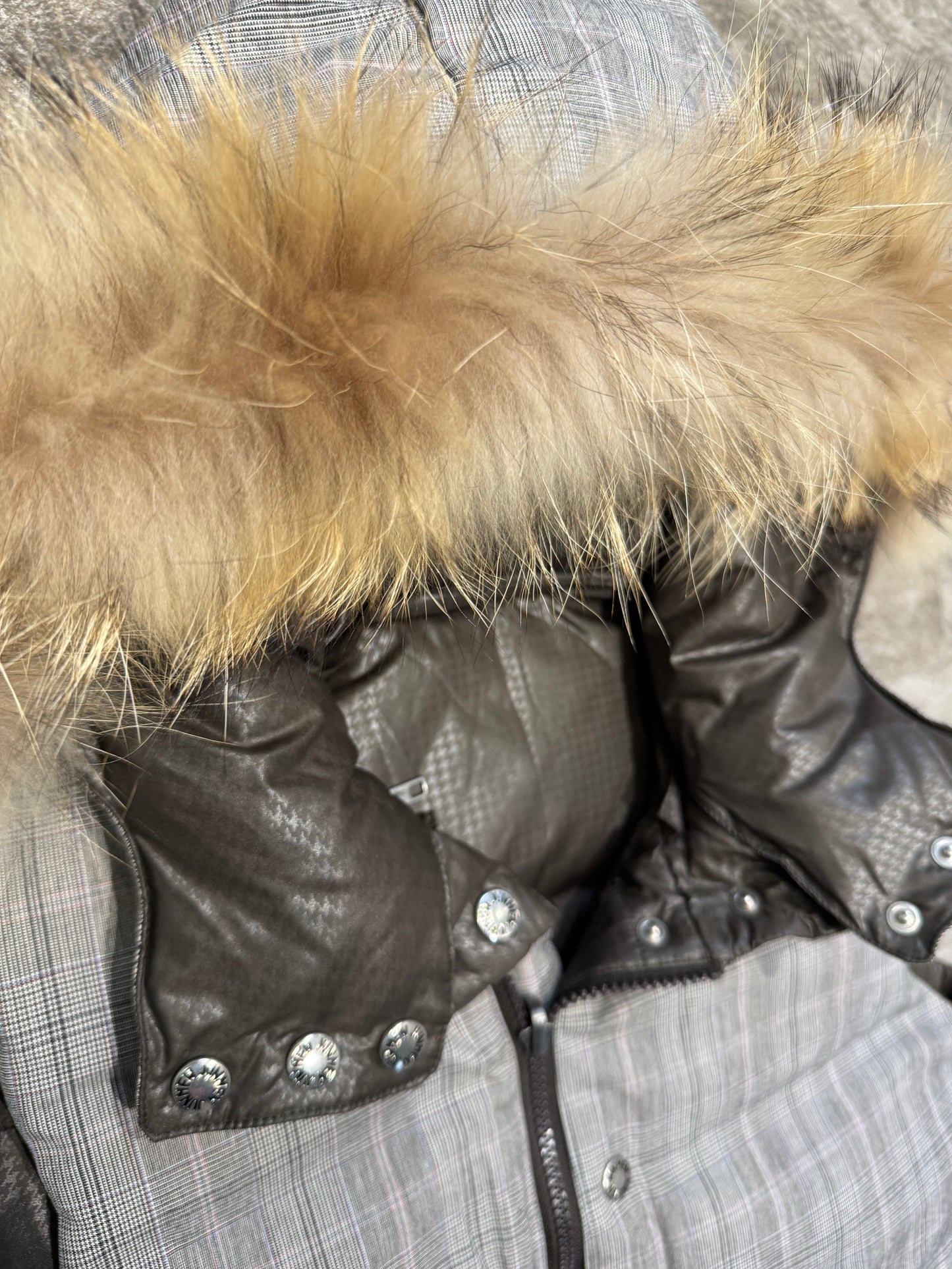 000’s Junmen Reversible Fur Gilet (S)