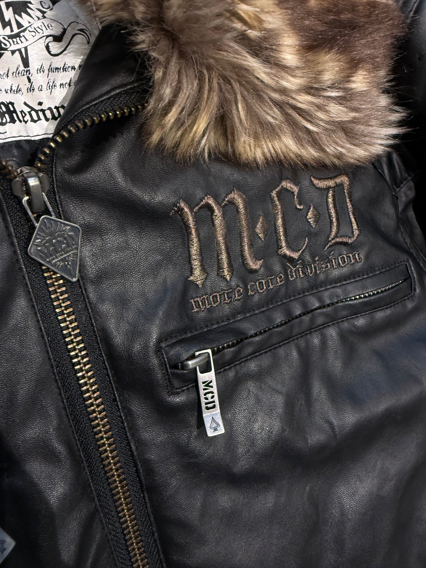 000’s MCD Fur Collar Leather Jacket (S-M)