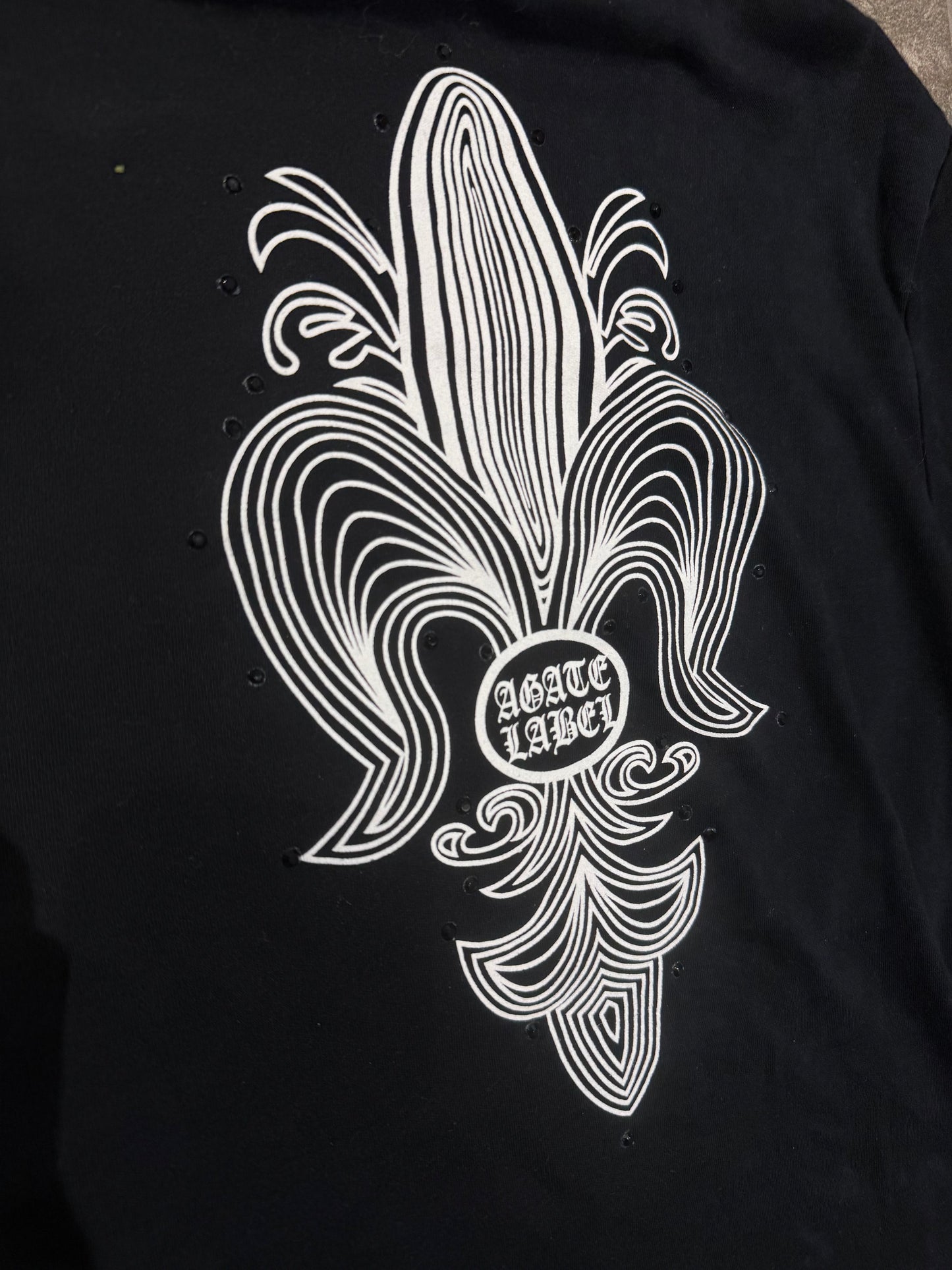 000’s Agate Label Longsleeve (S-M)