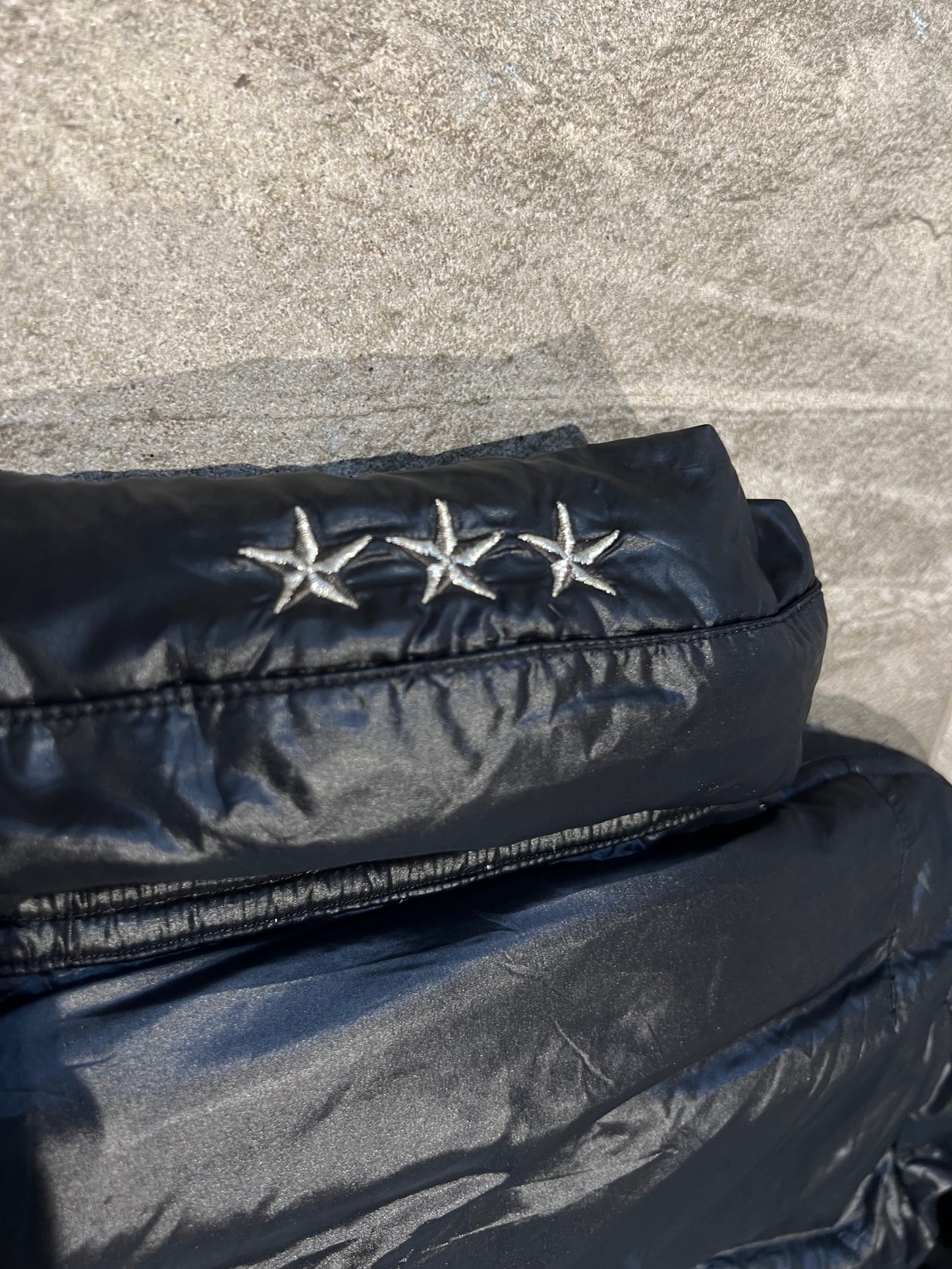 000’s Boycott Puffer Jacket