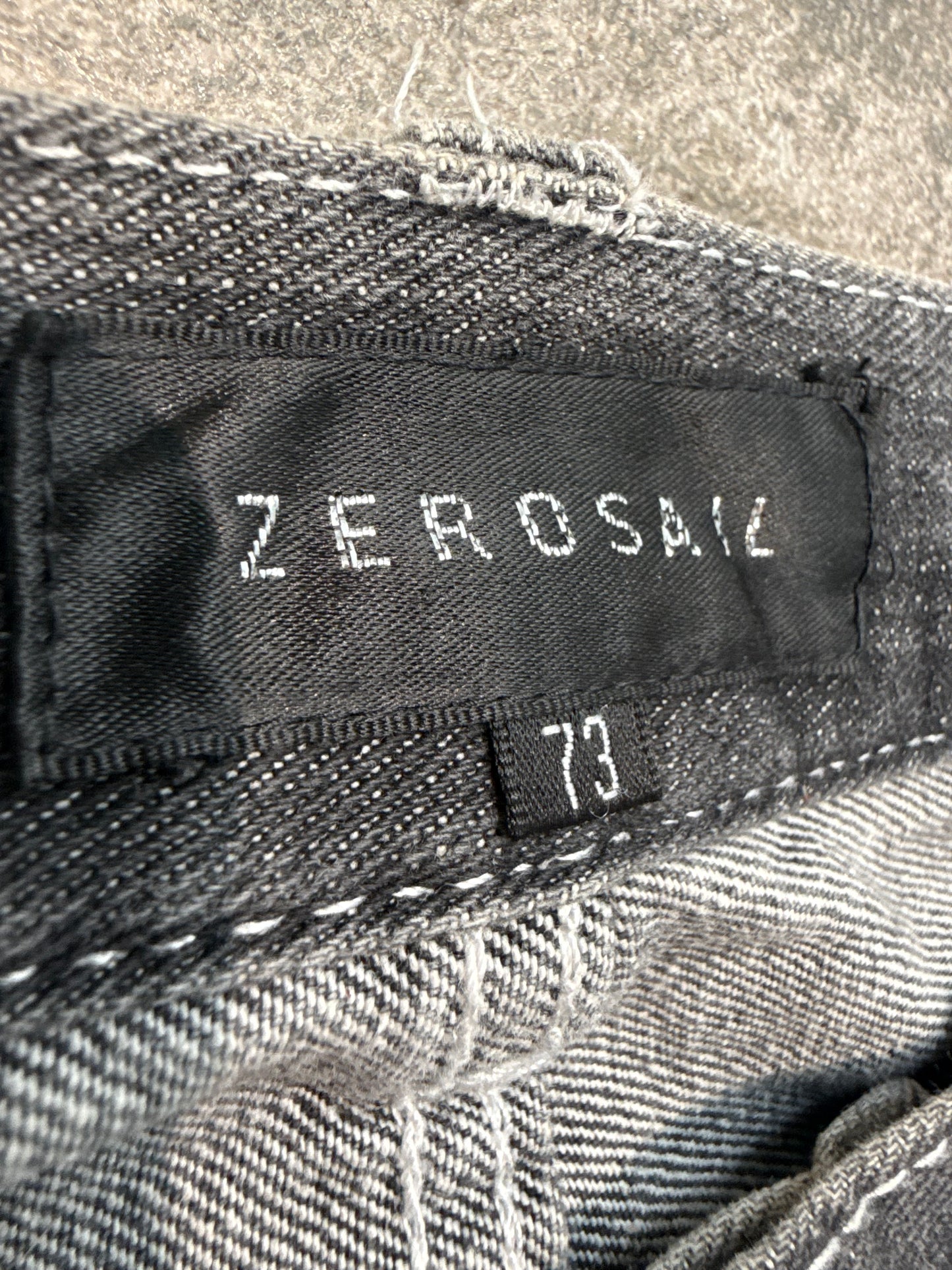 000’s Zero Sail Jeans (29”)