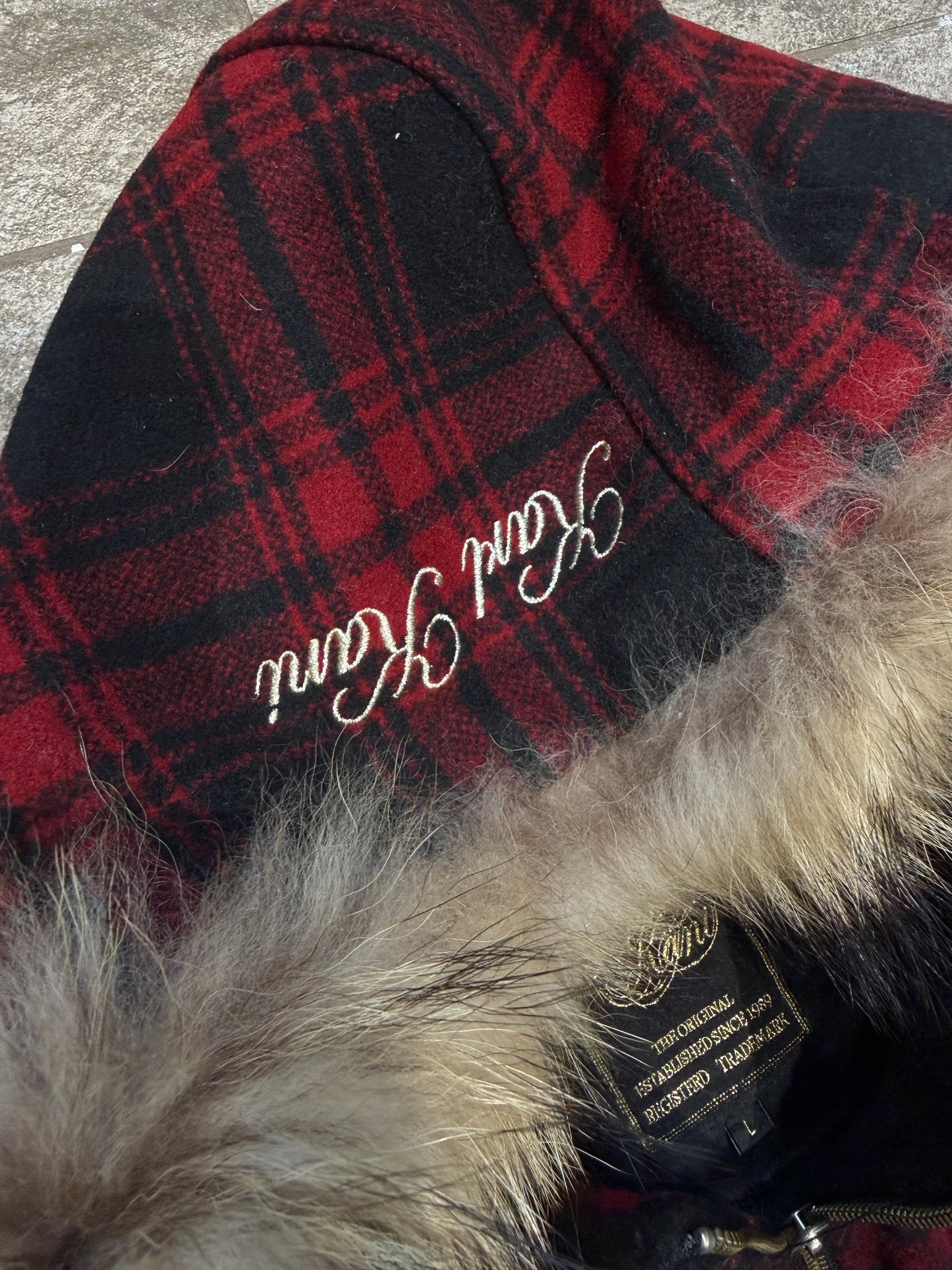 000’s Karl Kani Fur Hood Plaid Jacket (M-L)