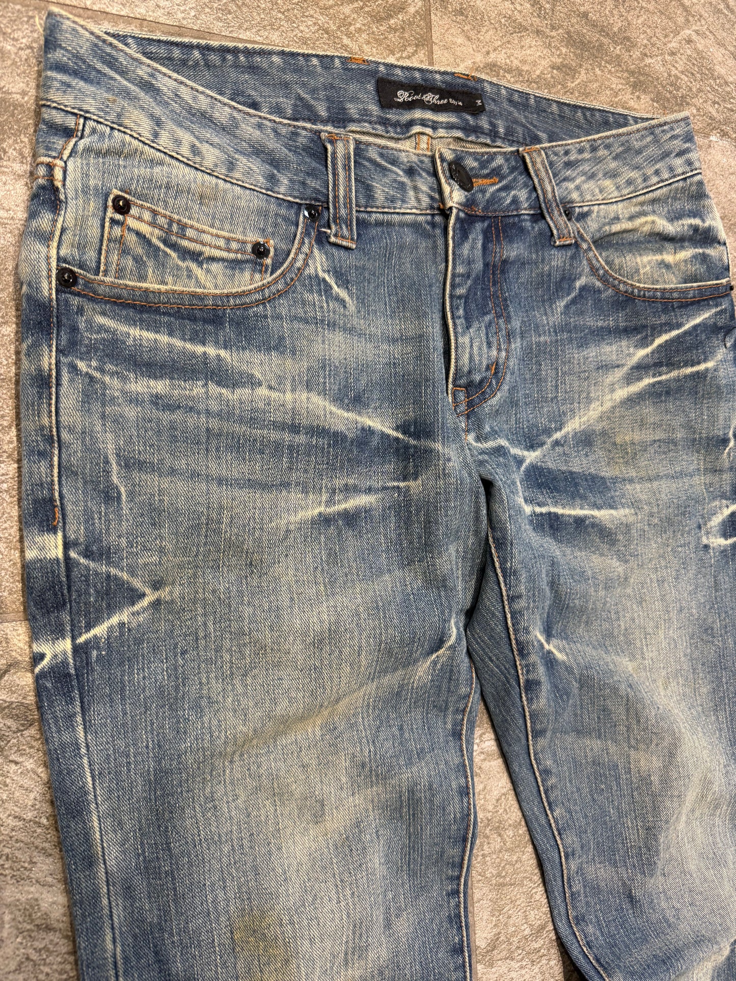 000’s Root Three Jeans (32”)