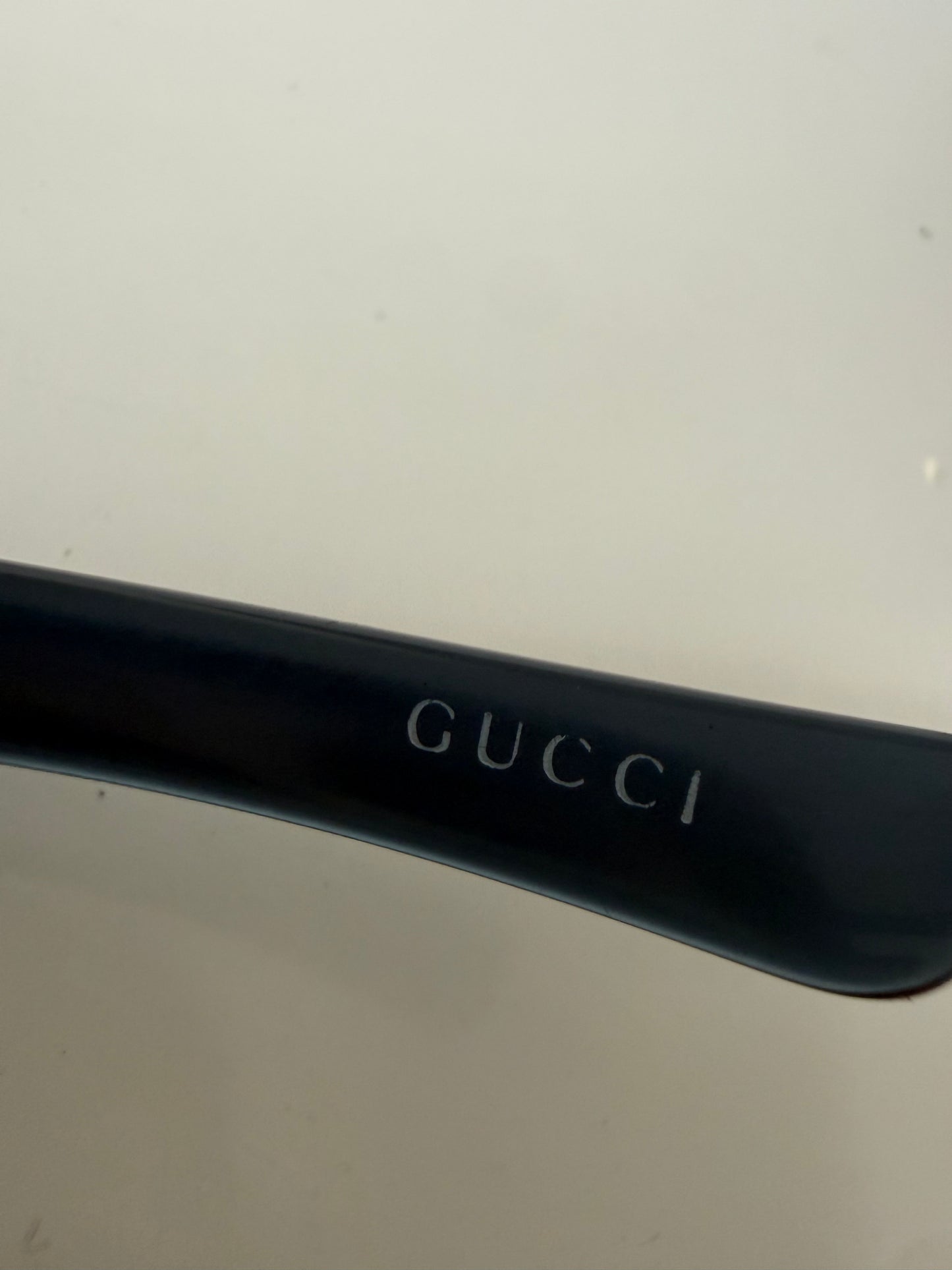 000’s Gucci Visor Sunglasses