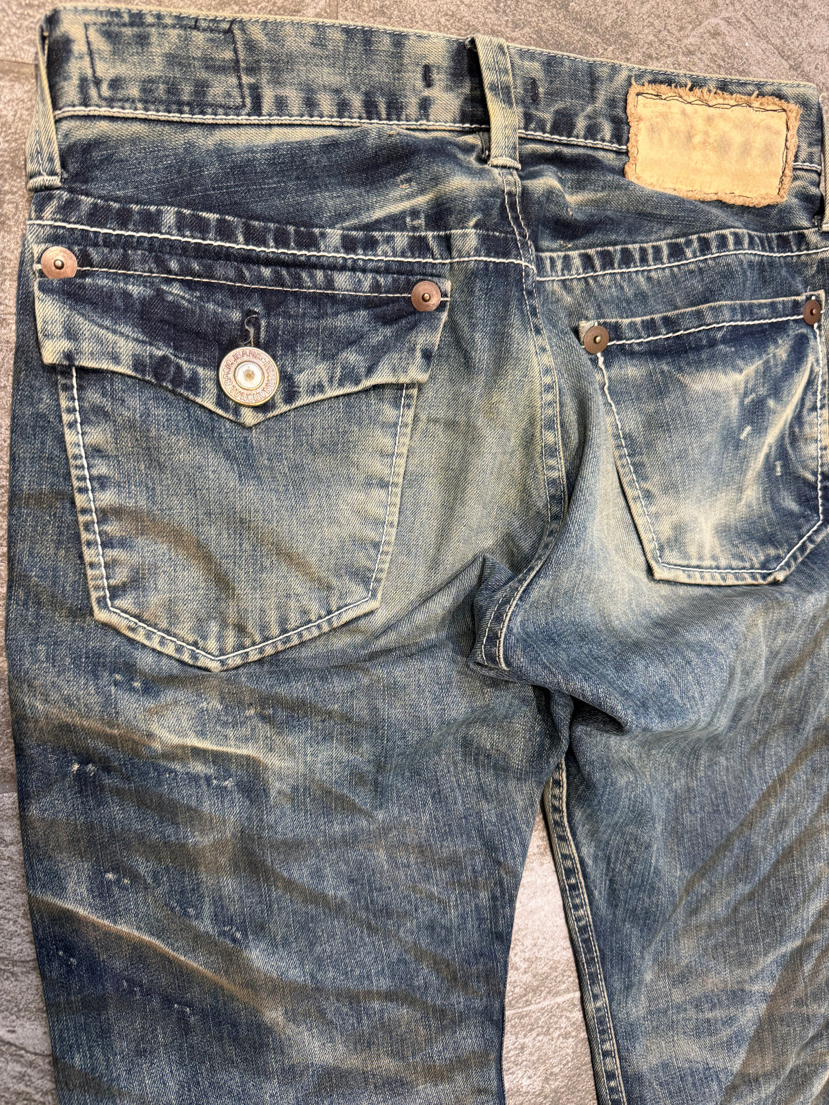 000’s Blueway Claw Jeans (30”)