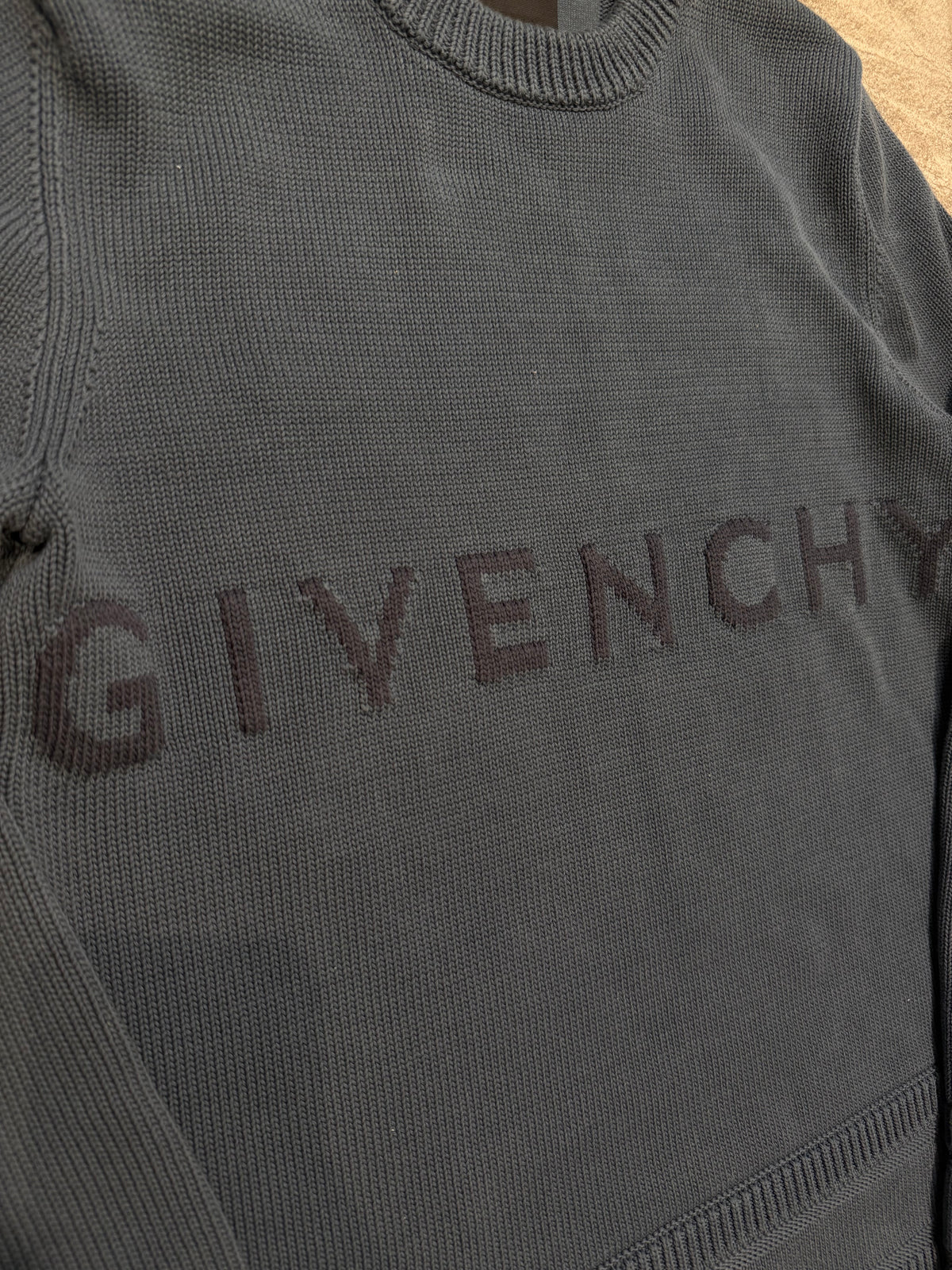Givenchy Knit Jumper (M)