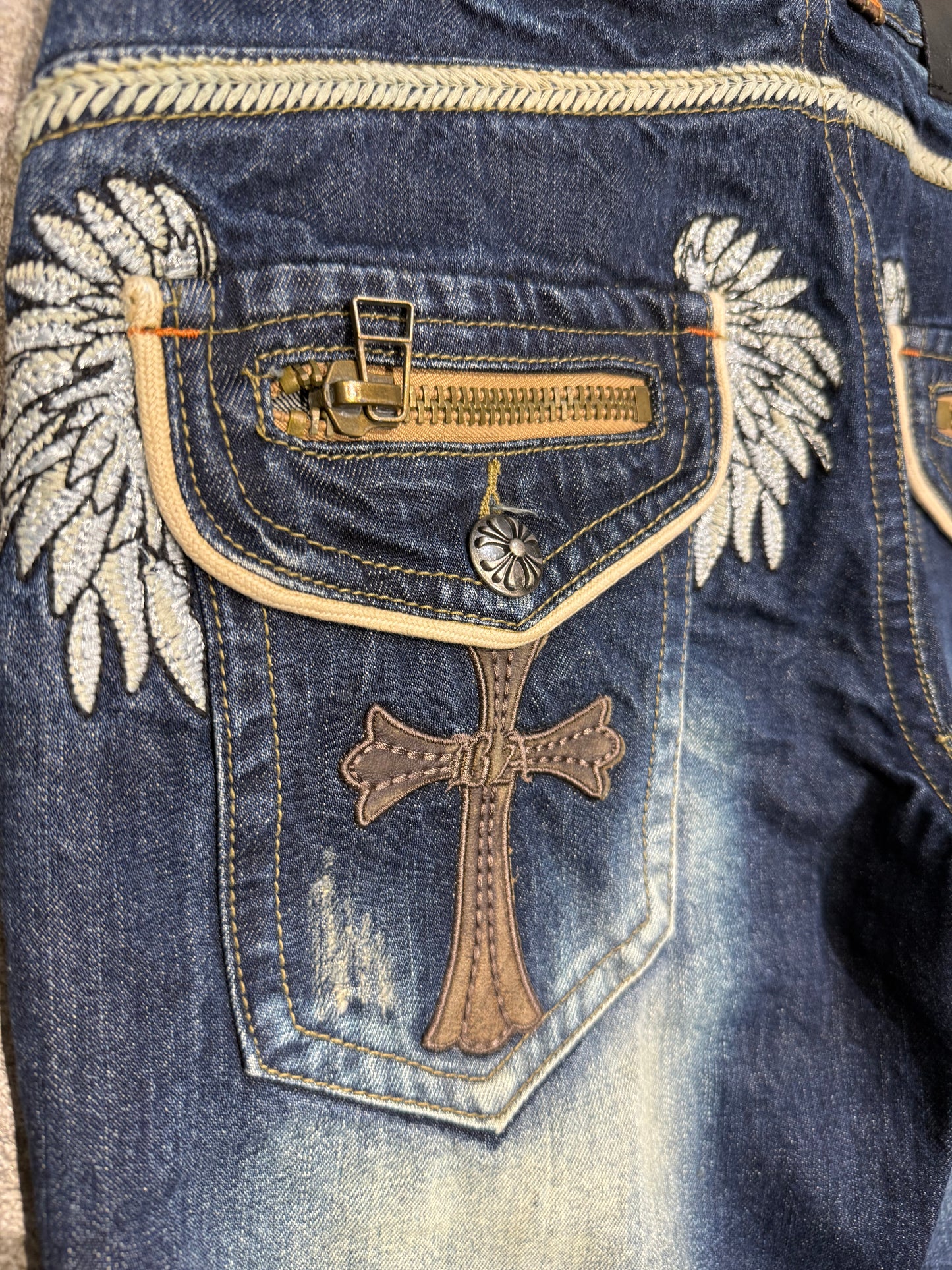 000’s Be Ambition Cross Jeans (32”)