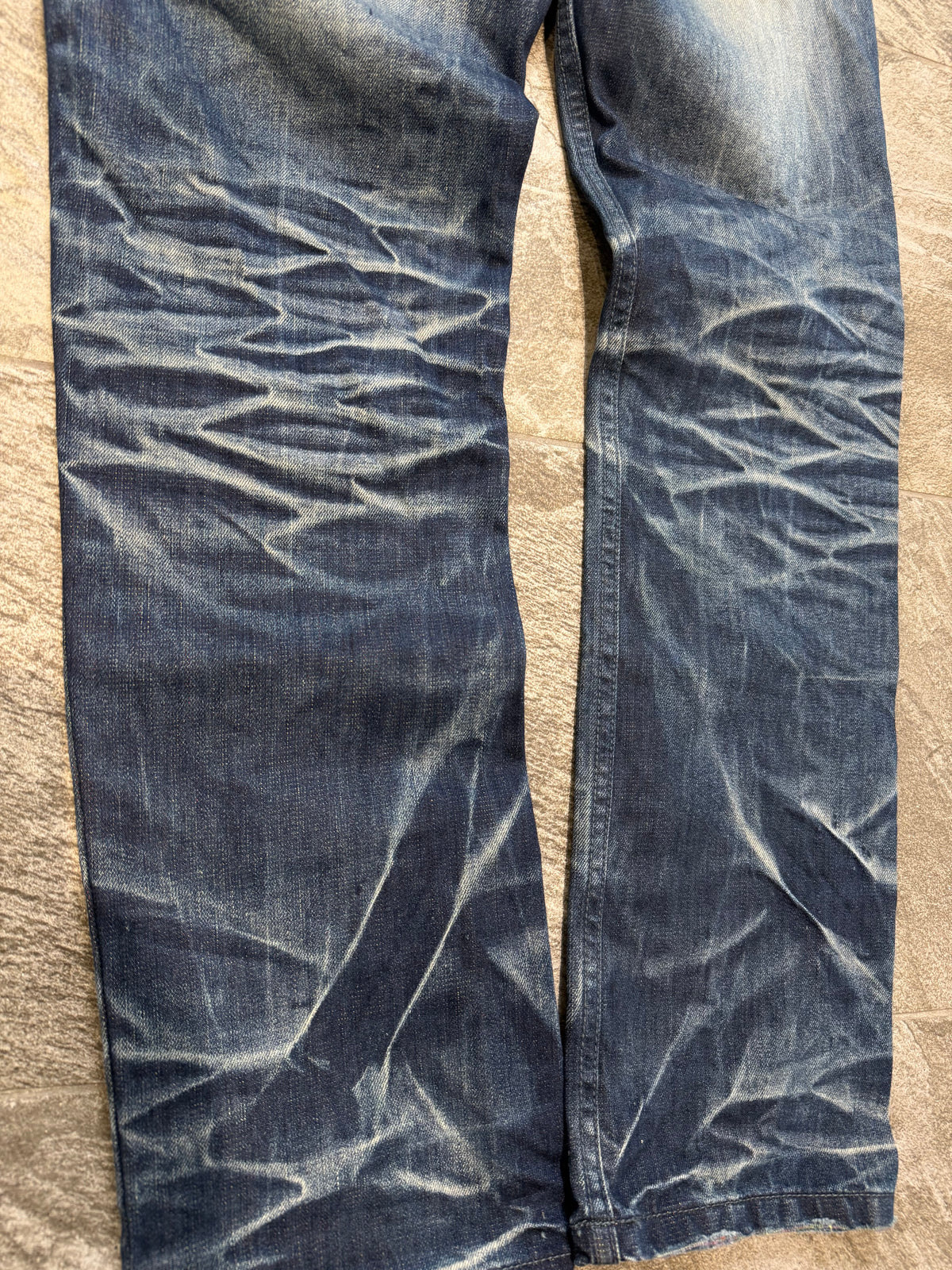 000’s 2426 Razor Jeans (30”)