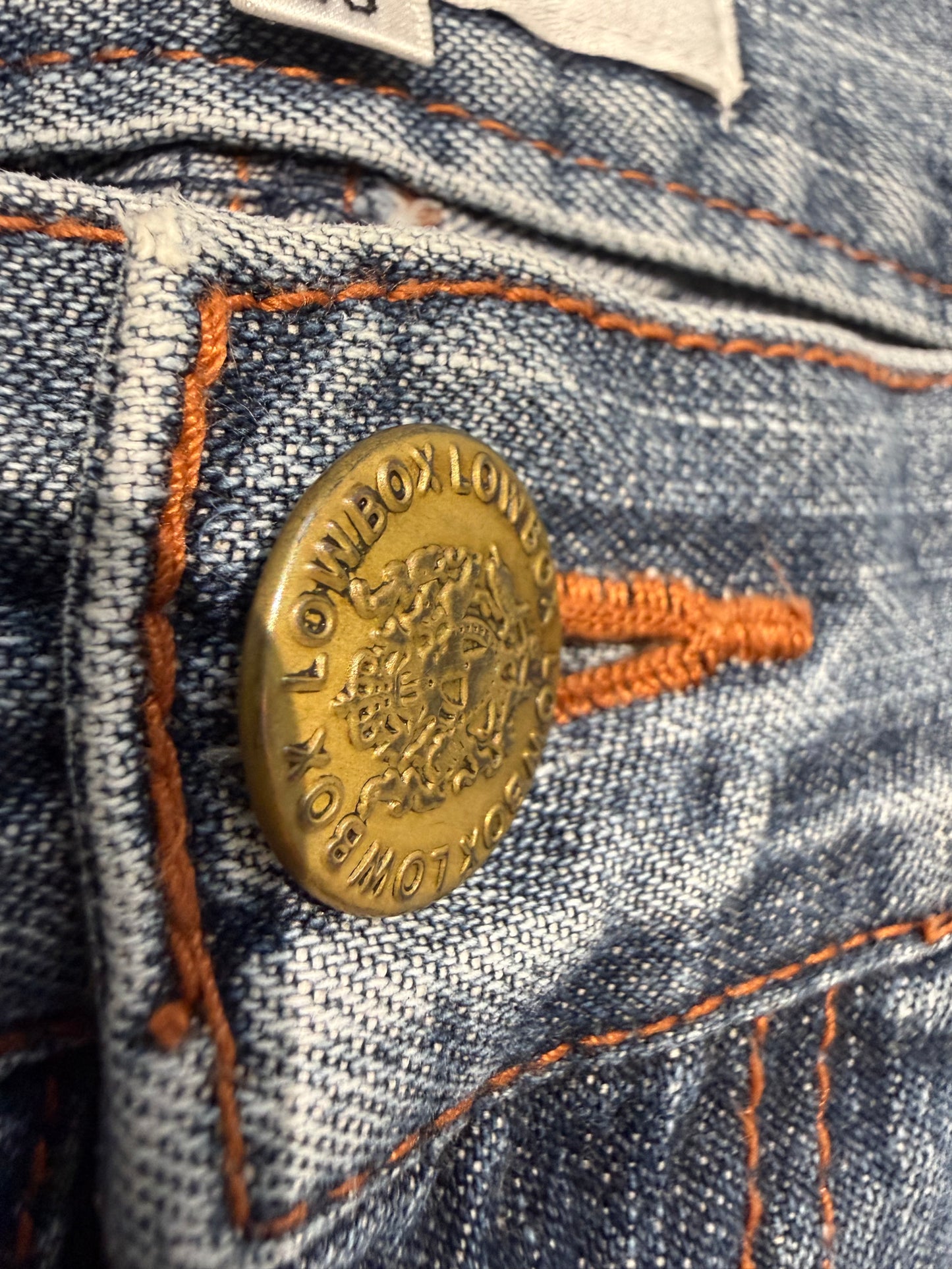 000’s Lowbox Jeans (32”)