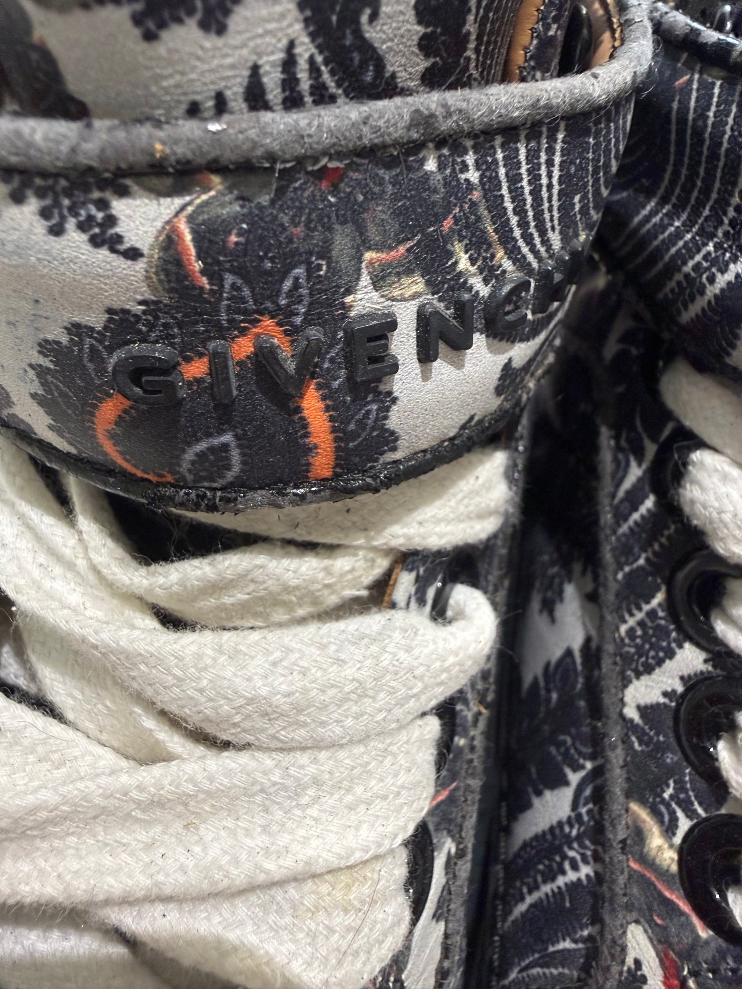 Givenchy Tyson Paisley Moth High Tops (EU 41 - UK 7) Fits 7.5
