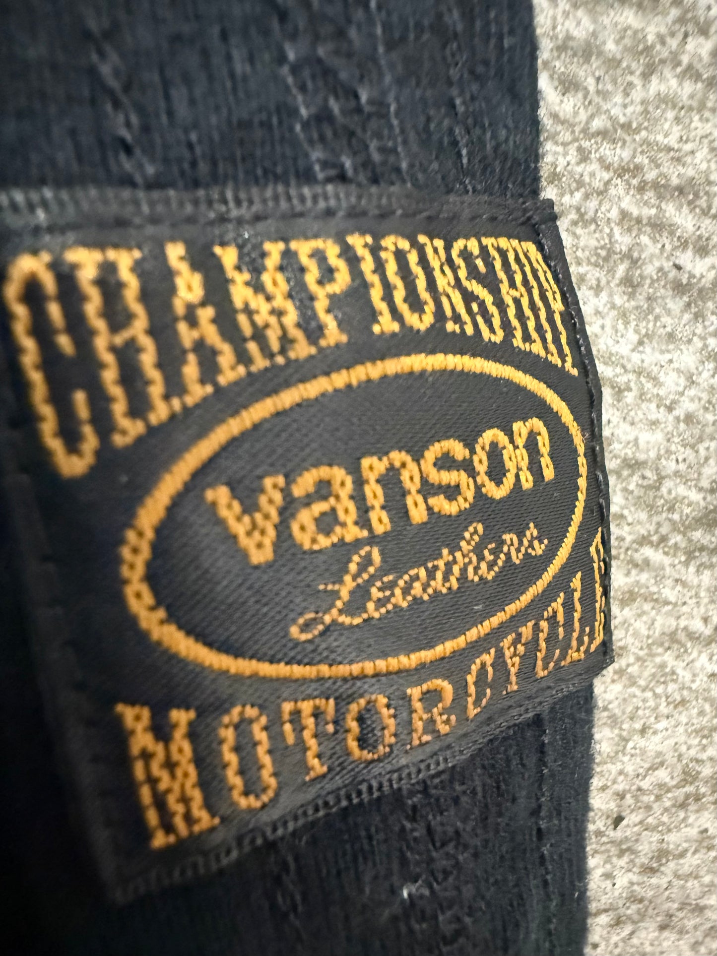 000’s Vanson Longsleeve Tee (S)