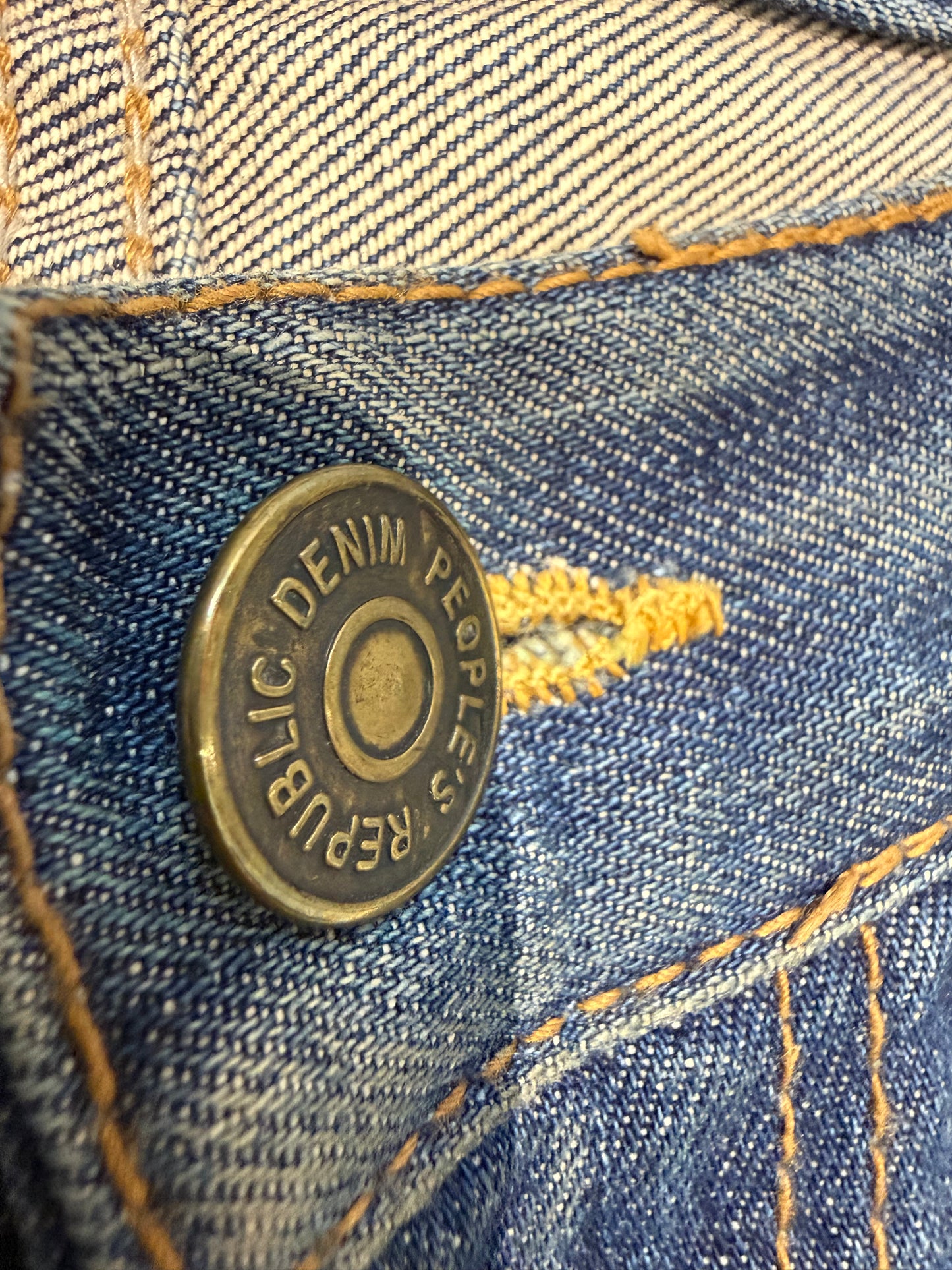000’s DPSR Distressed Bootcut Jeans (34”)