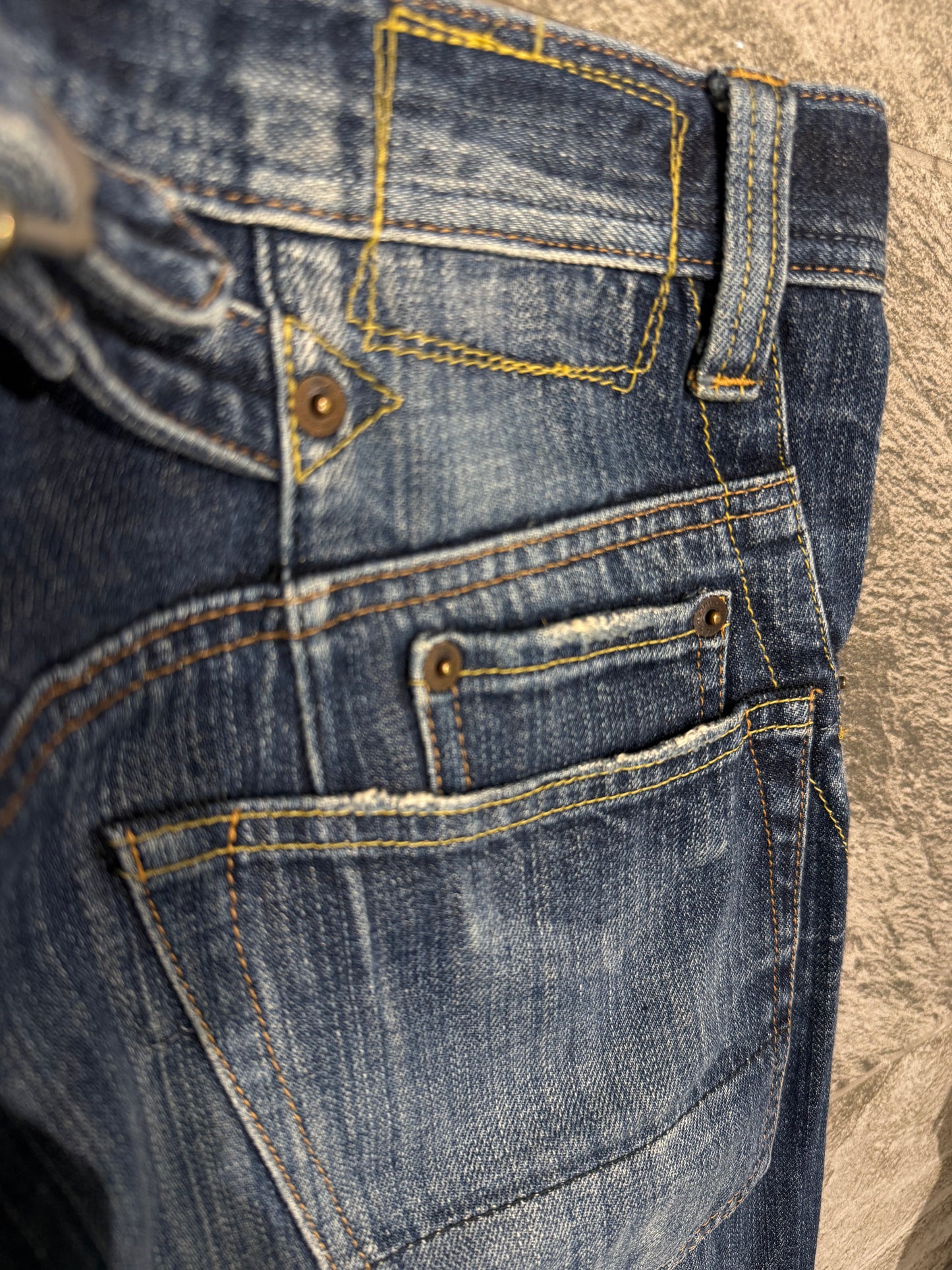 000’s RE/D.C Buckleback Jeans (32”)