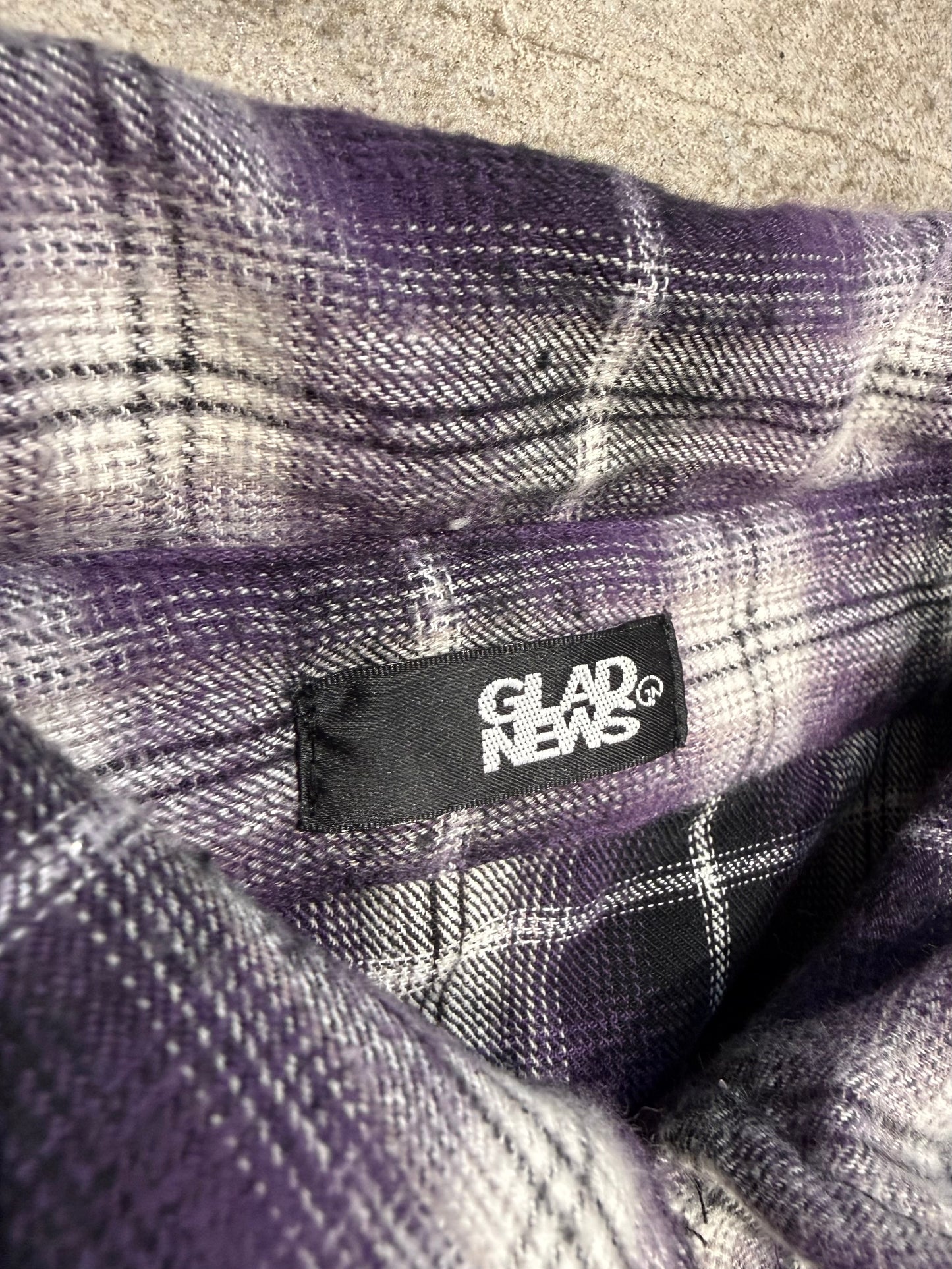 000’s Glad News Skull Flannel Shirt (S-M)