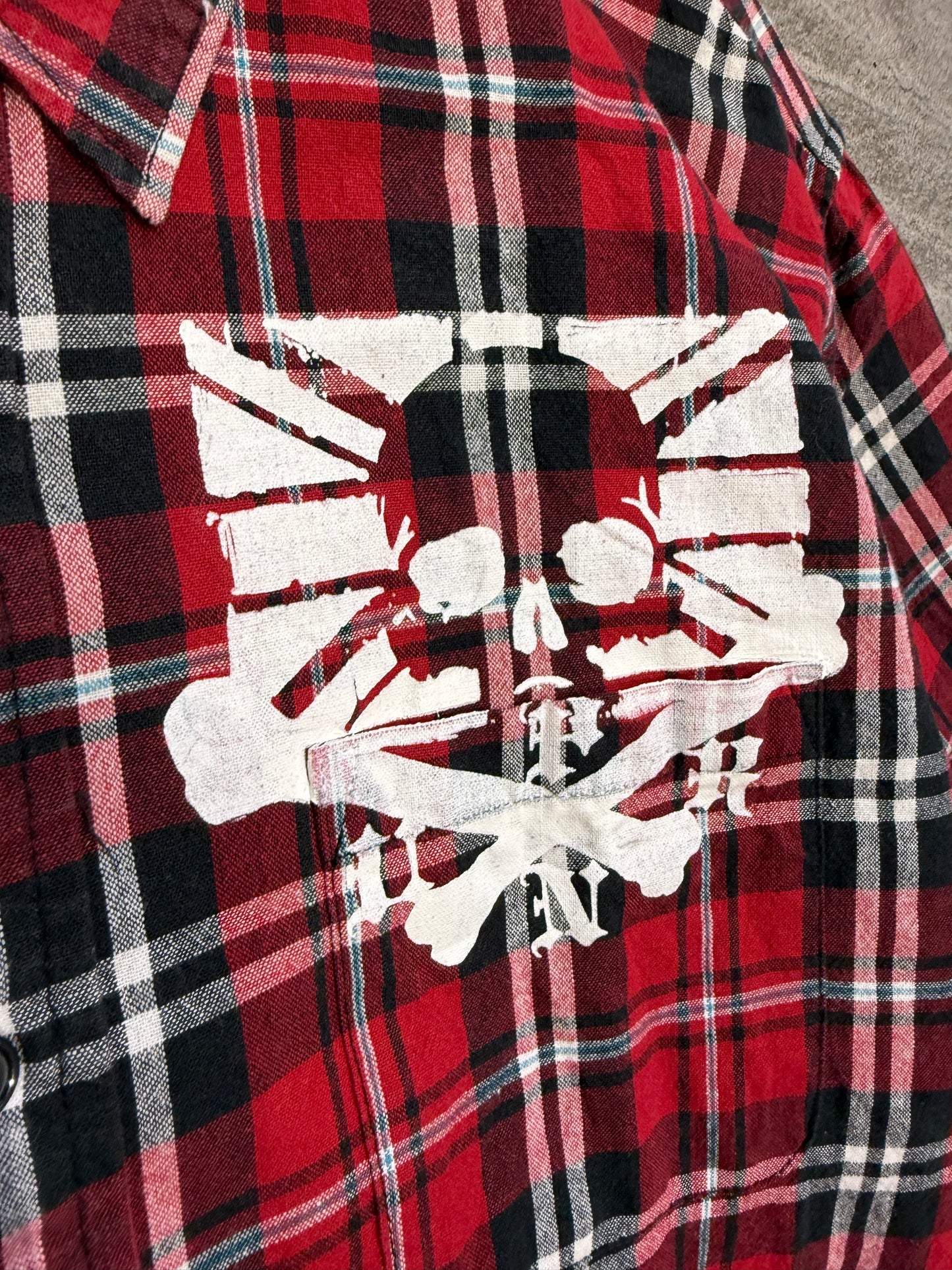 000’s Amore Pure Skull Checkered Flannel (M-L)