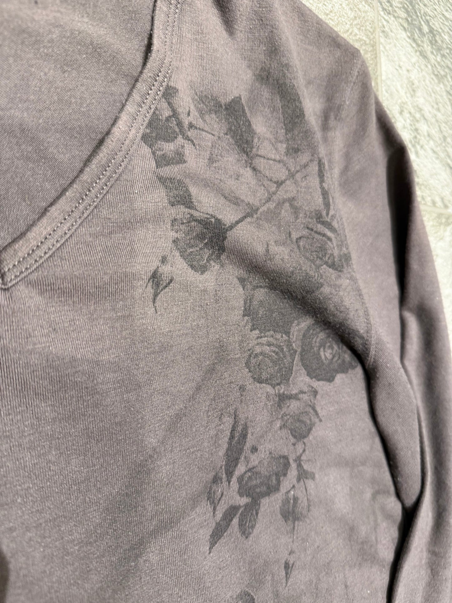000’s Nicole Longsleeve tee (S)