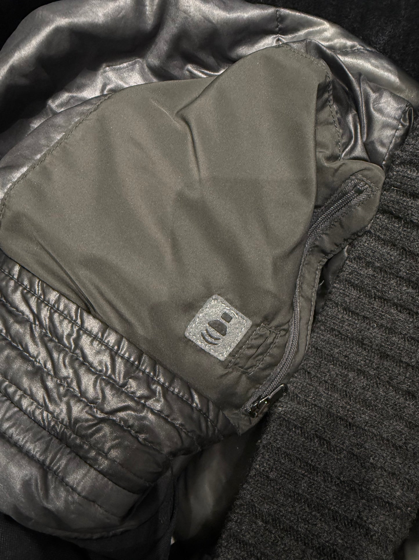 000’s Dolce & Gabbana Puffer (L-XL)
